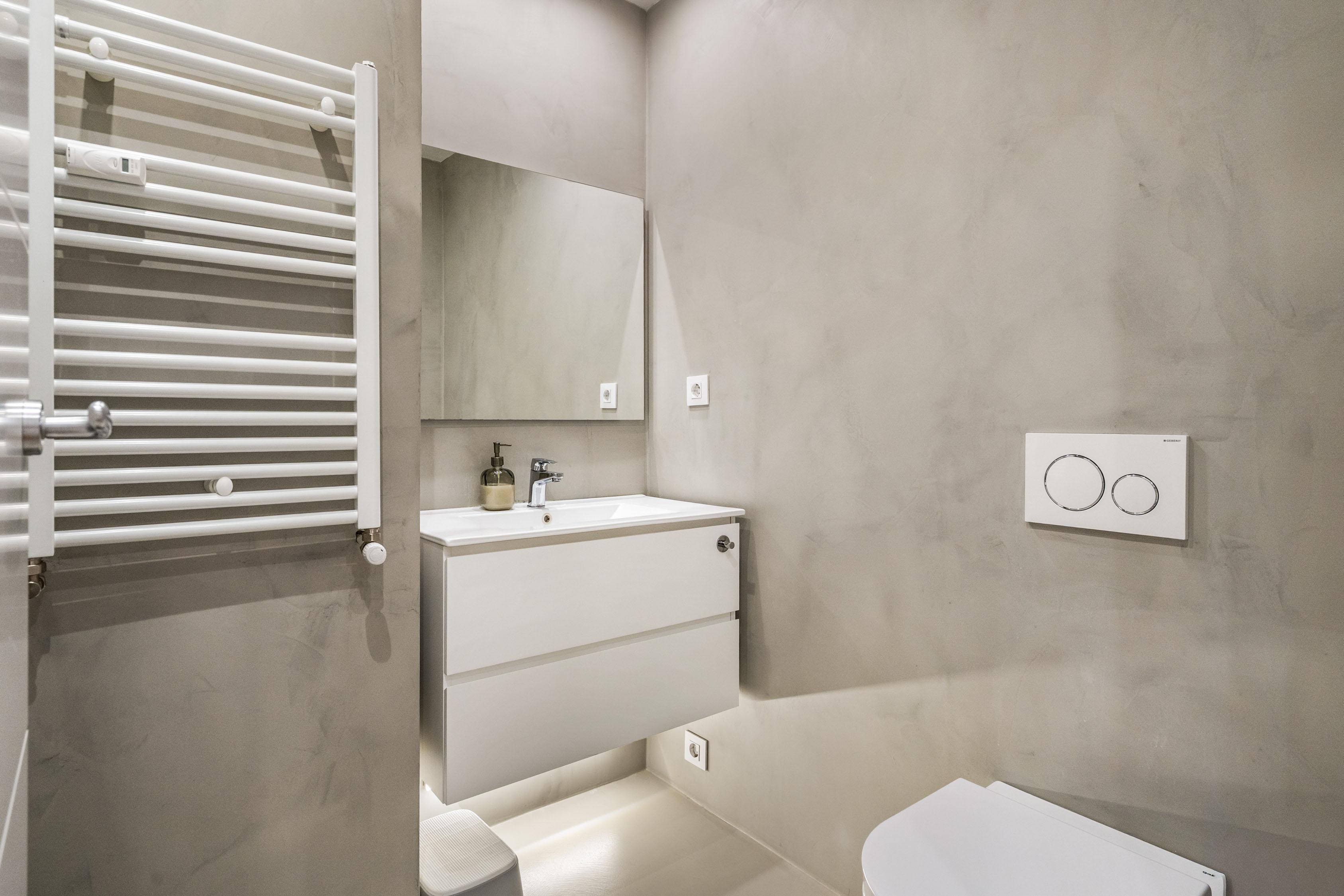 Piso en Venta en Carrer de Villarroel - 24