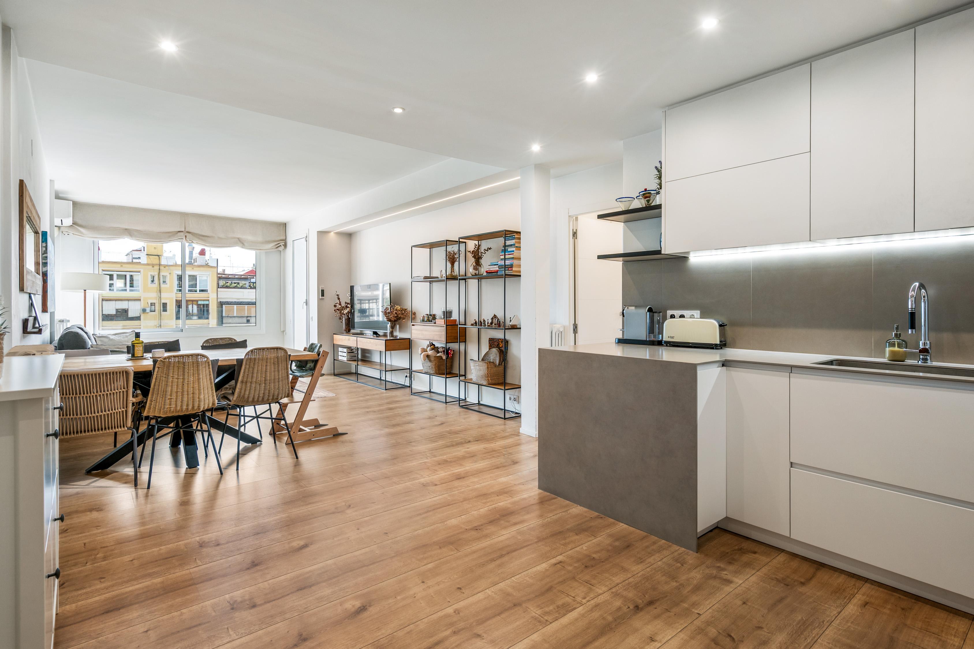 Piso en Venta en Carrer de Villarroel - 5