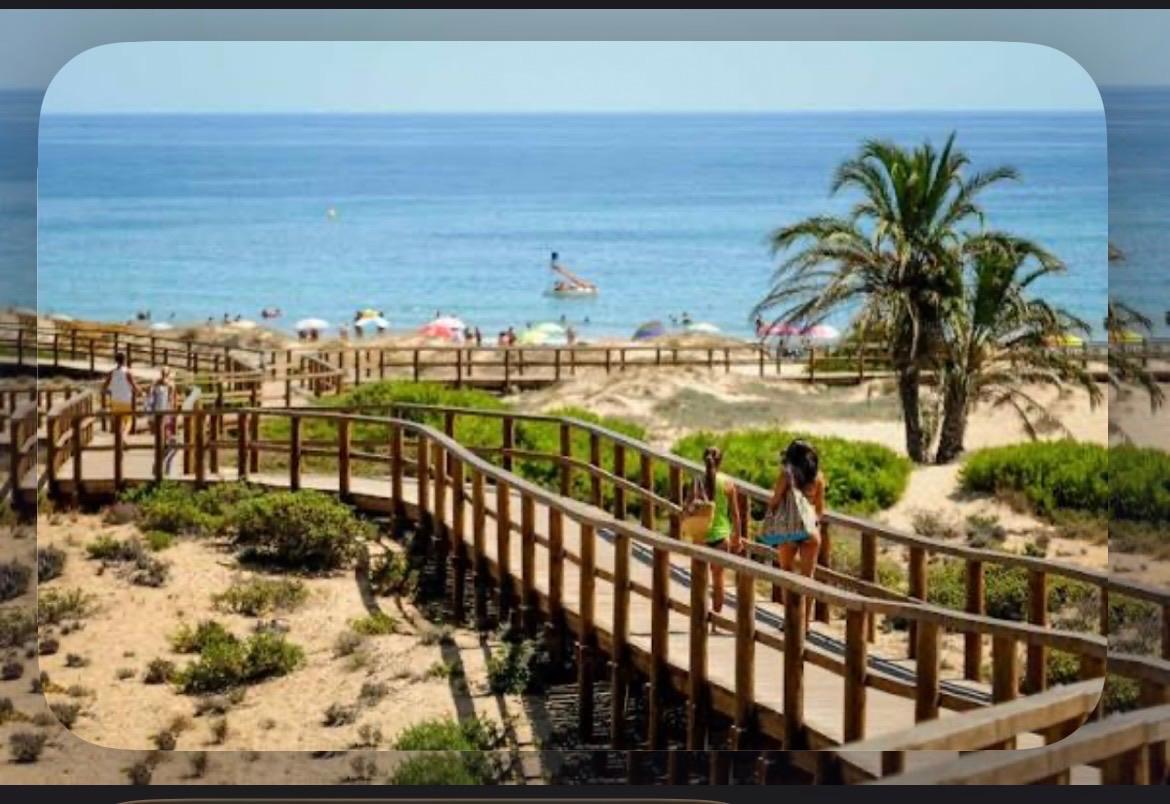 Solar en Venta en Carrer Juan Gosálbez López 1 - 2