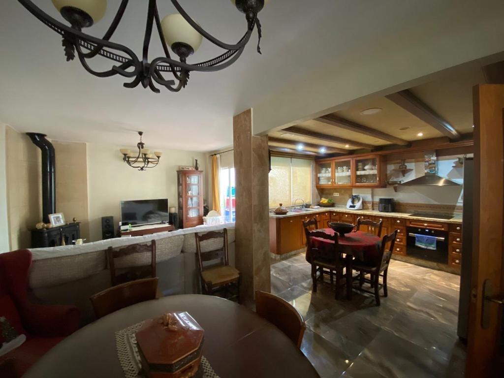 Casa Adosada en Venta en Rda. Palmeras - 11