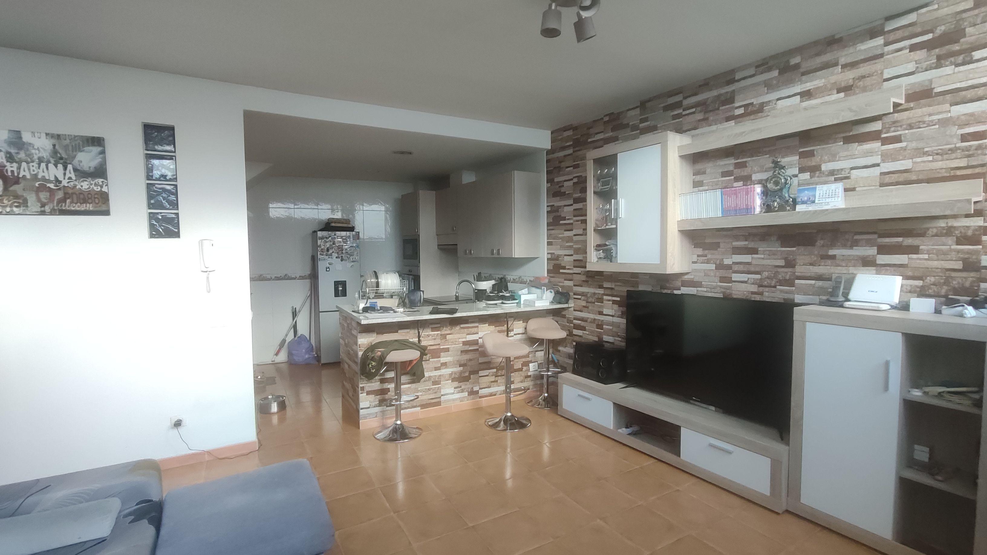 Casa Adosada en Venta en C. de Valverde - 9