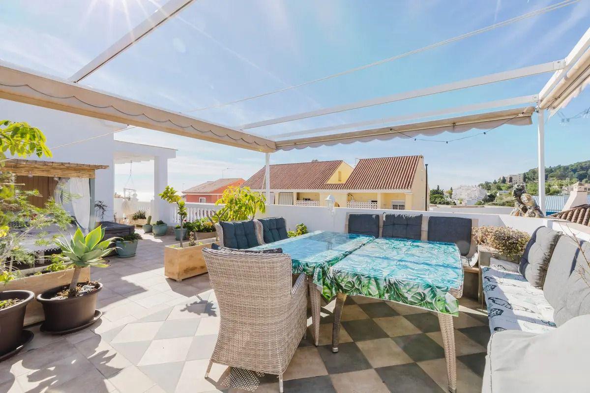 Adosado en Venta en C. Obispo Rodrigo de Soria - 46