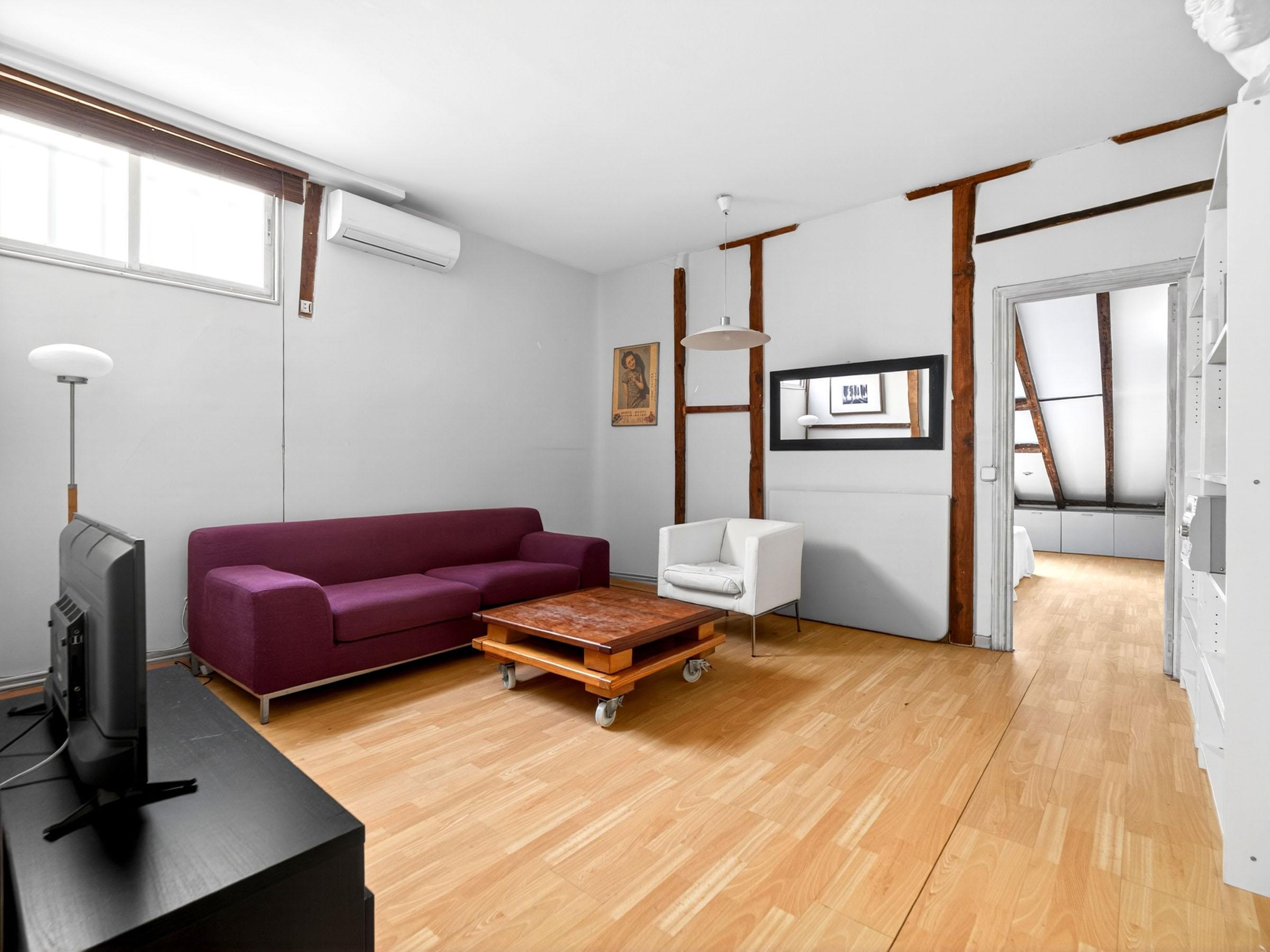 Piso en Venta en C. de Atocha - 1