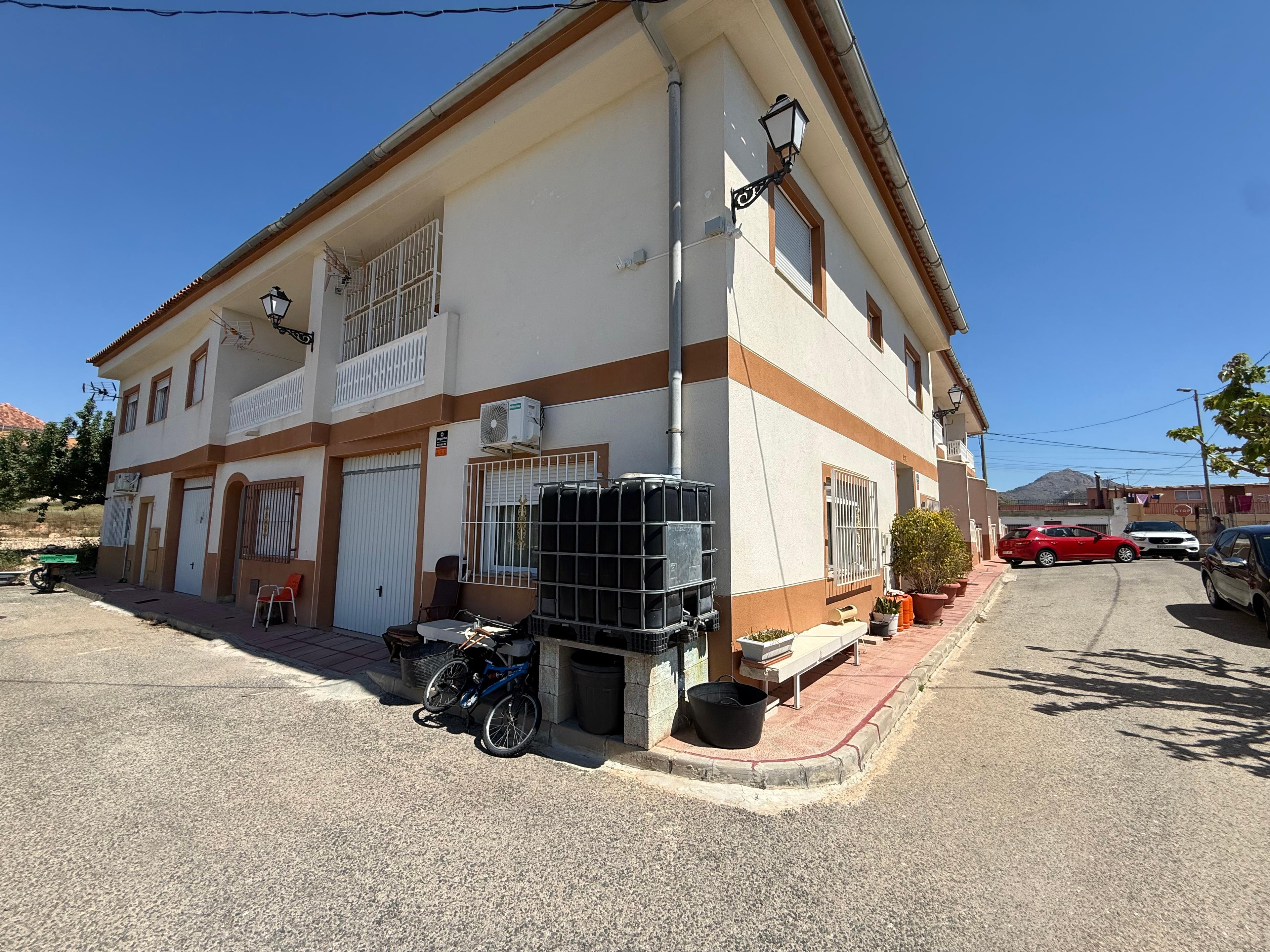 Semi-Detached Townhouse en Venta en Cam. Fuente Algarrobo 11 - 24