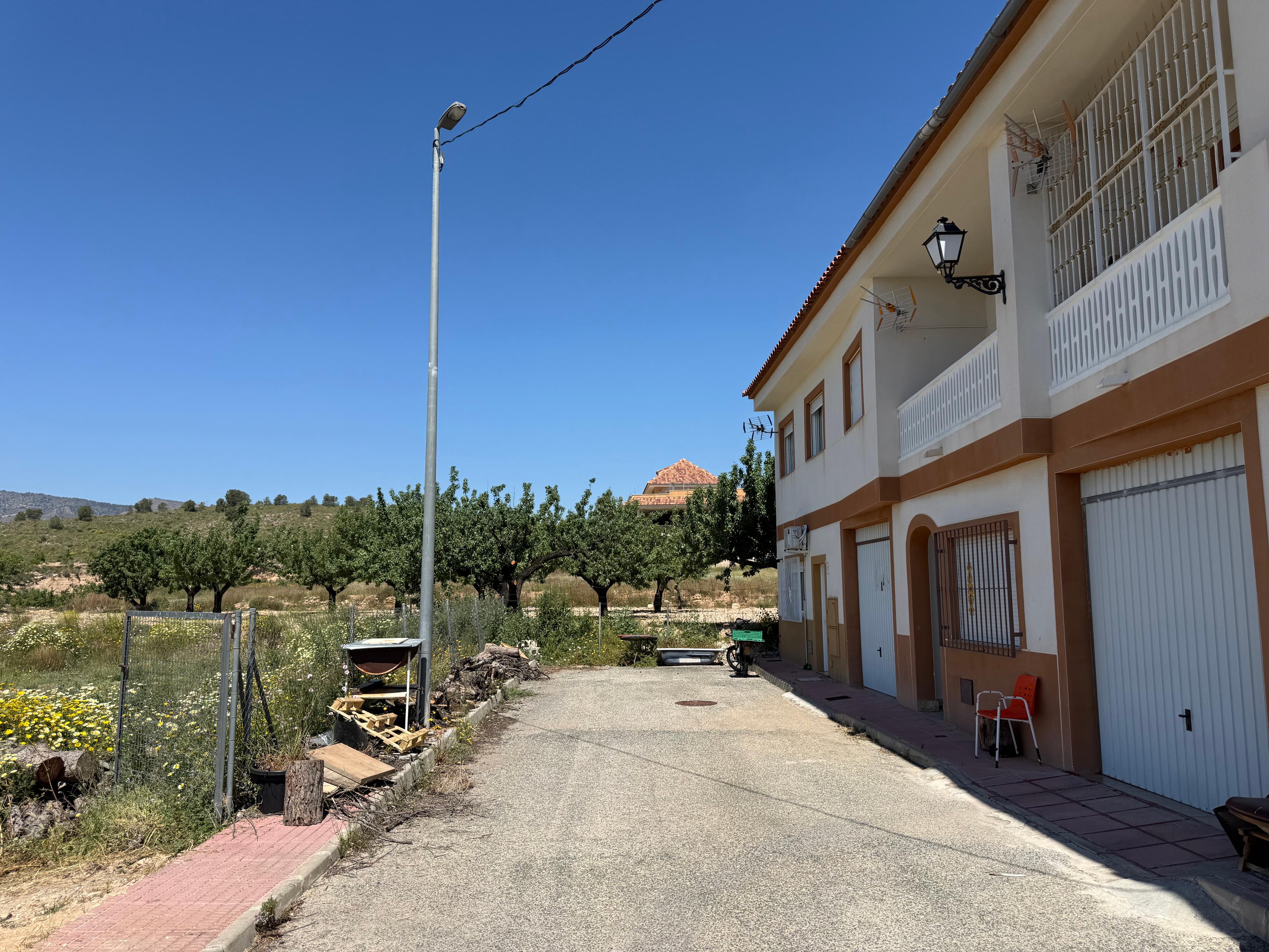 Semi-Detached Townhouse en Venta en Cam. Fuente Algarrobo 11 - 23