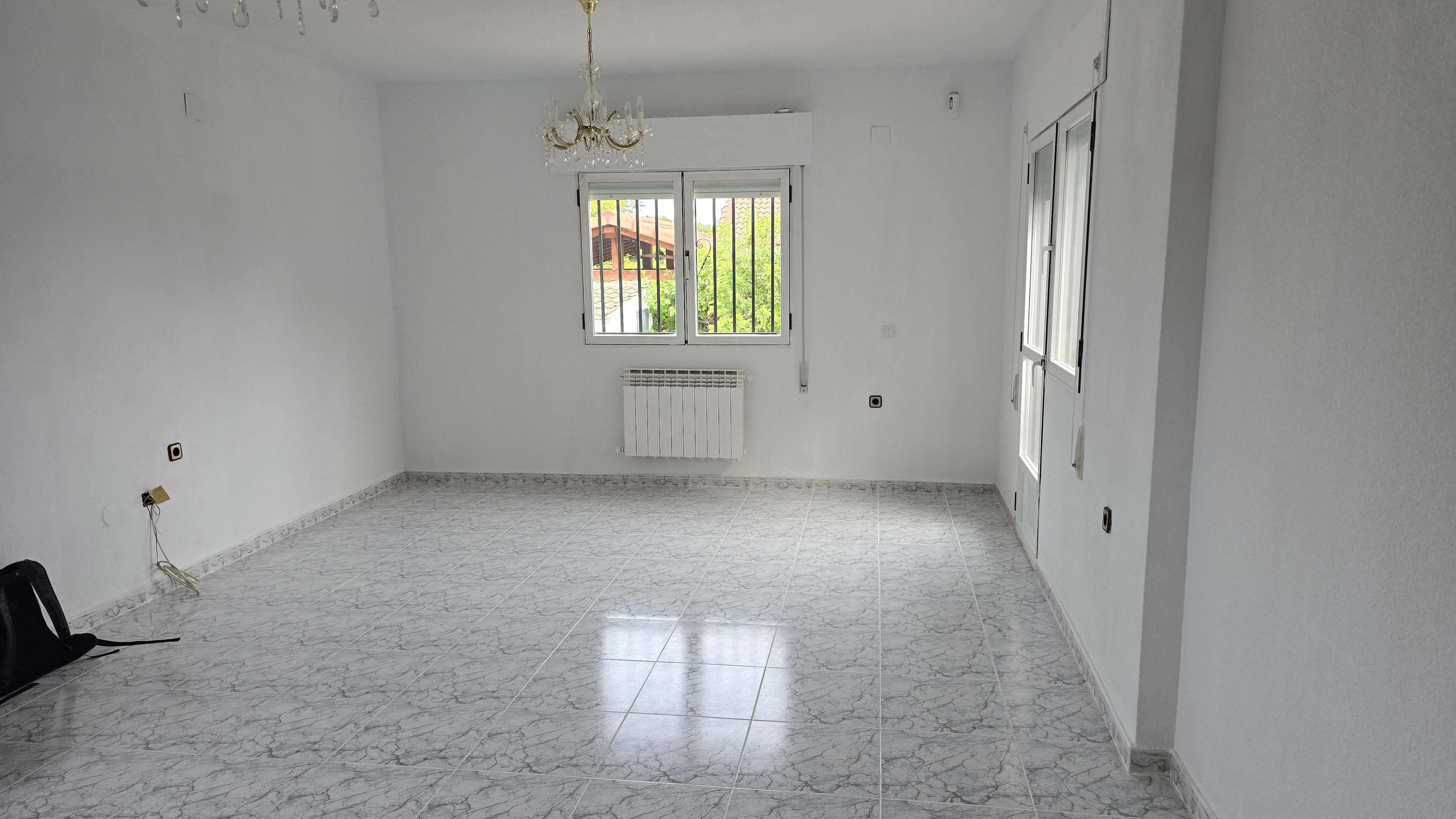 Casa Adosada en Venta en C. Sta. Agueda - 6