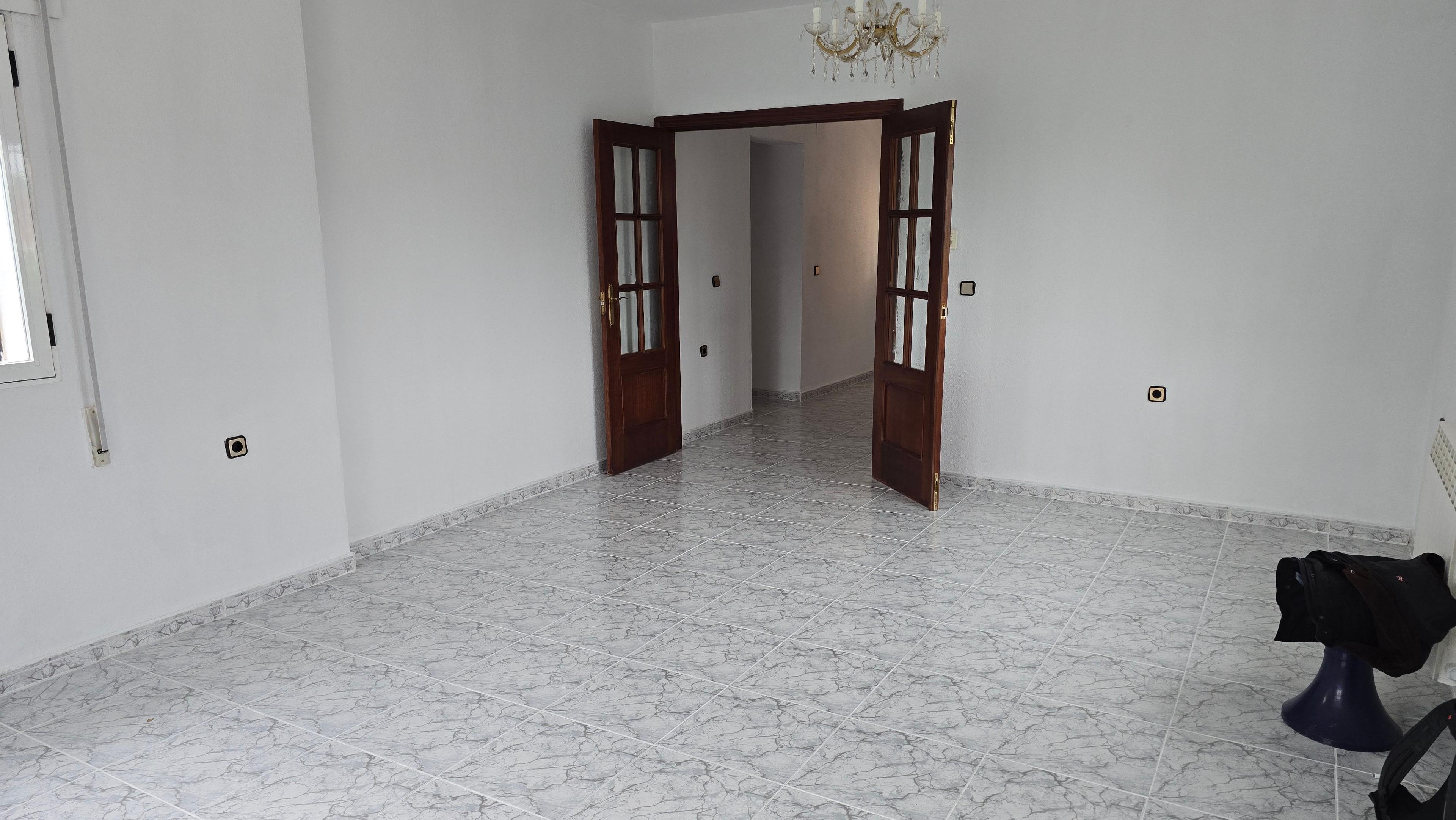 Casa Adosada en Venta en C. Sta. Agueda - 5