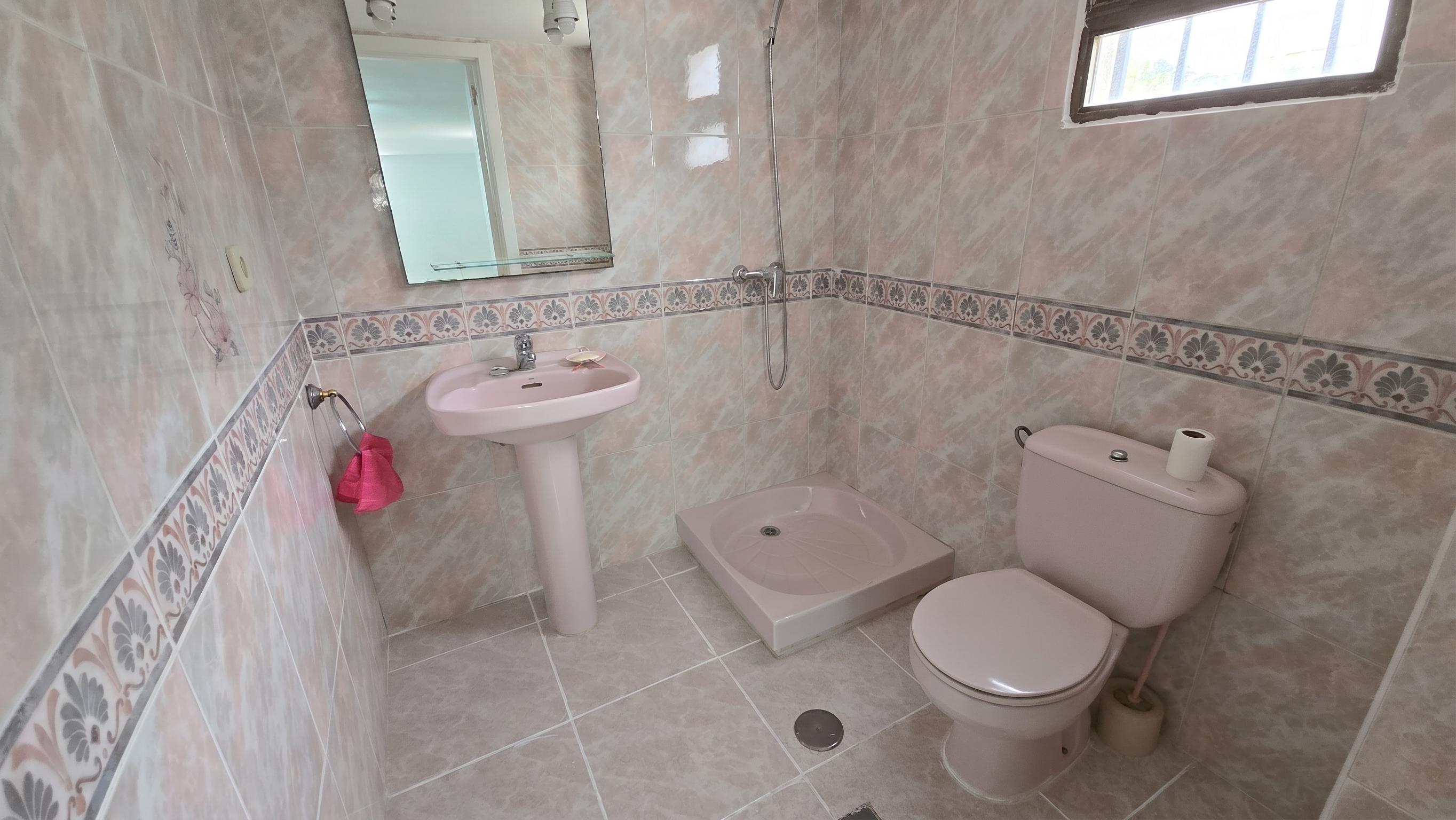 Casa Adosada en Venta en C. Sta. Agueda - 11