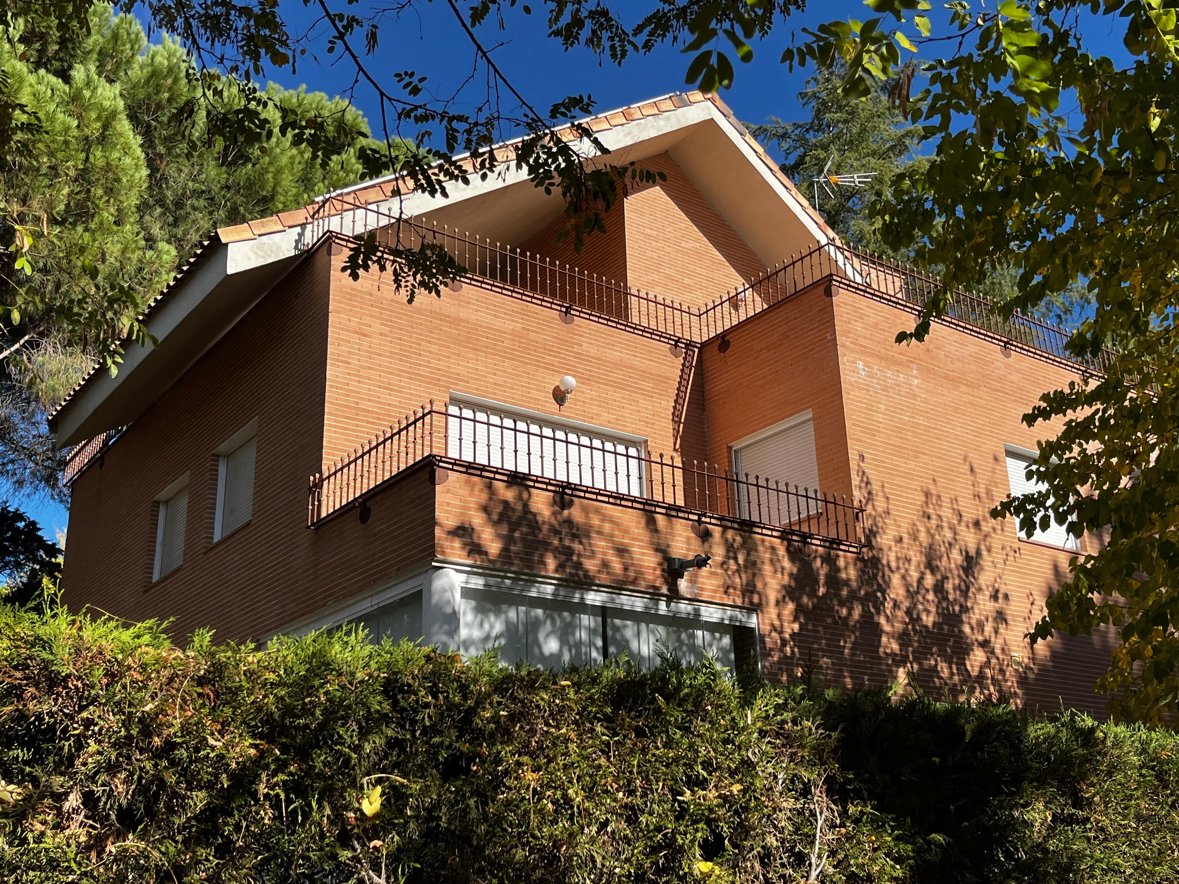 Casa en Venta en Calle los Manzanos - 1