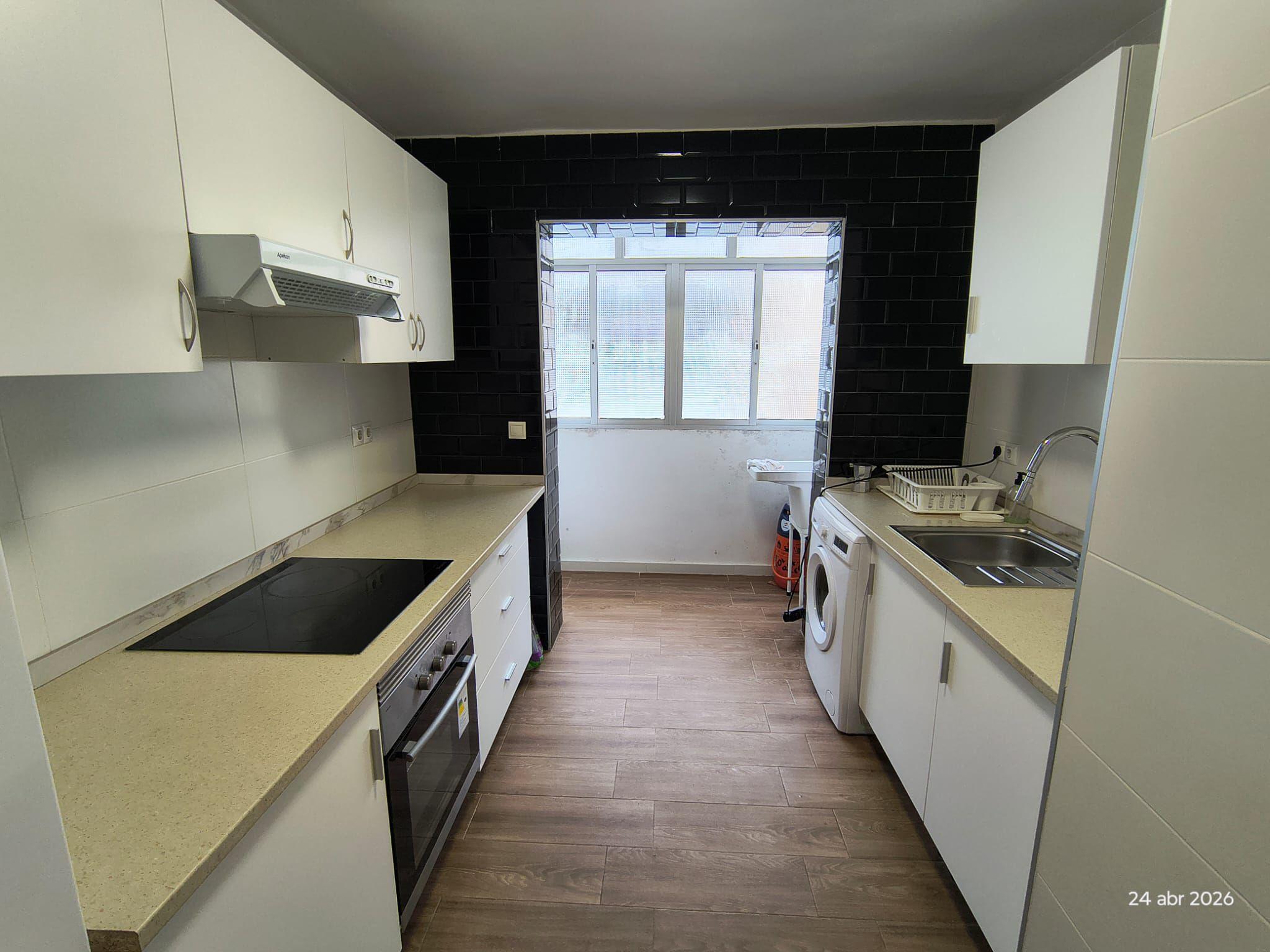 Piso en Alquiler - C. Renfe, Antequera - 3