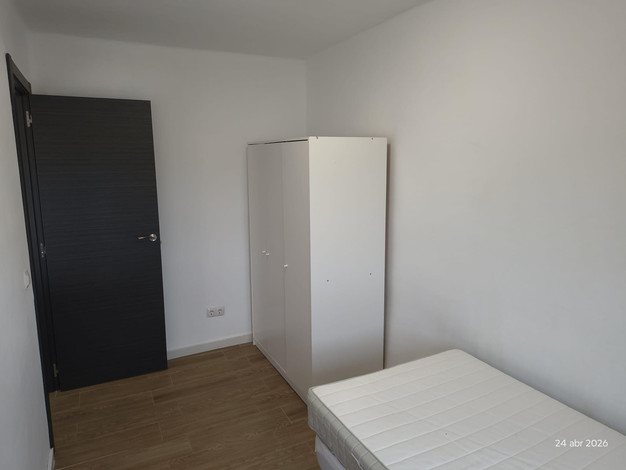 Piso en Alquiler - C. Renfe, Antequera - 9