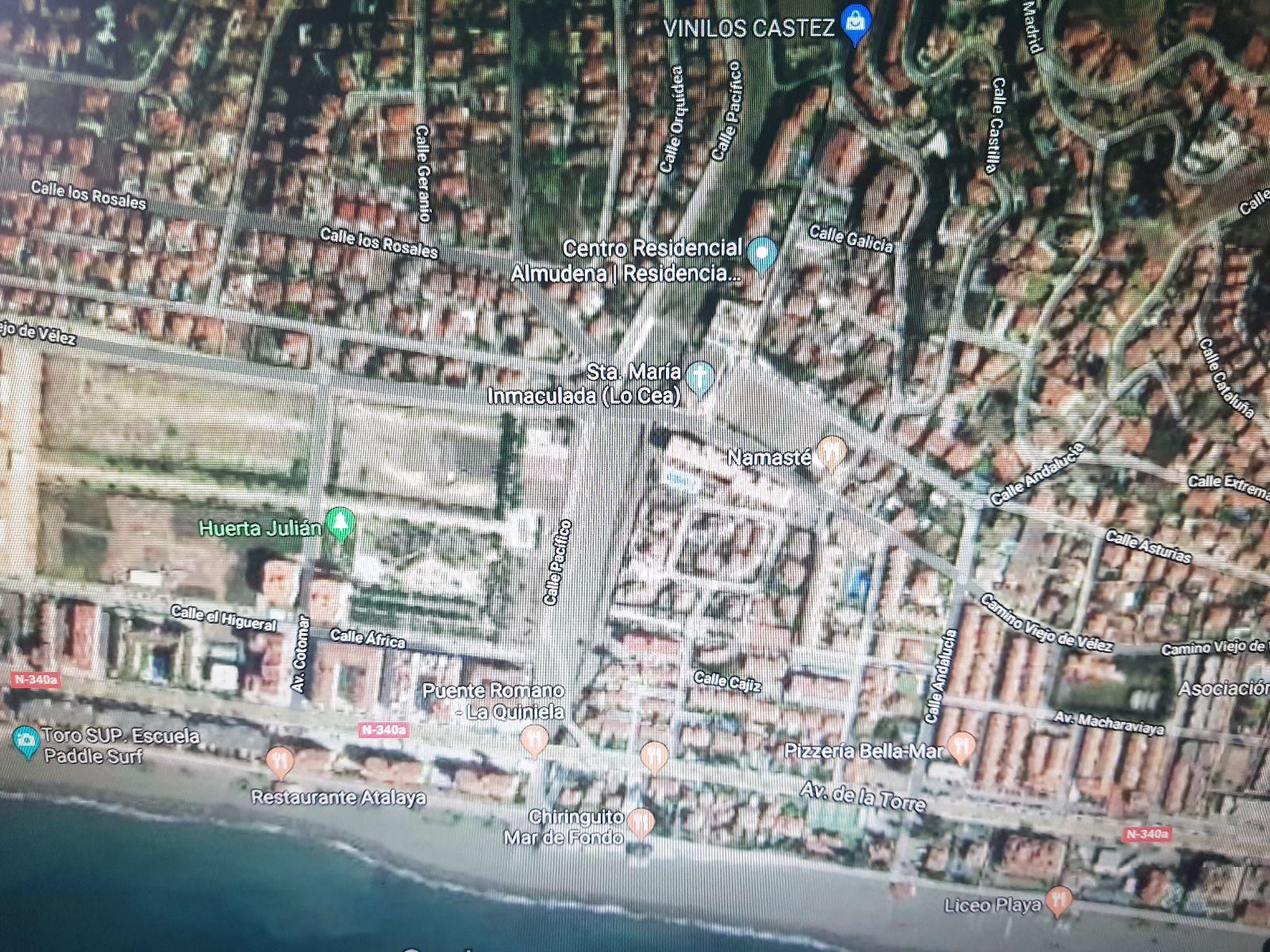 Parcela Comercial en Venta en Calle Clavel - 8