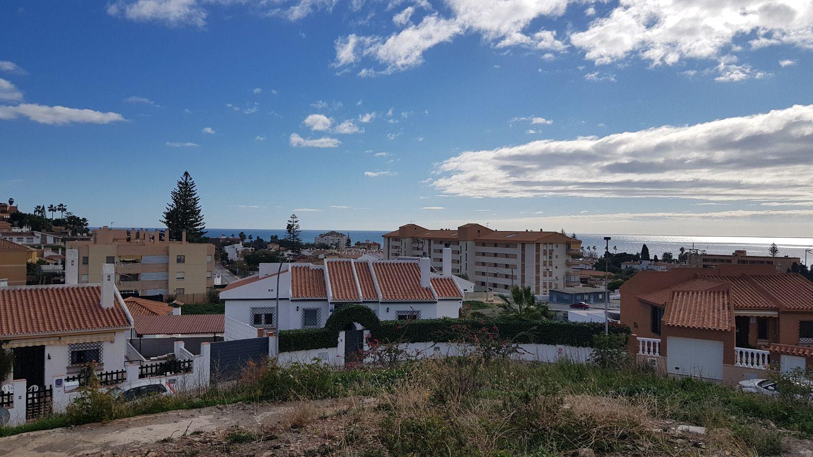 Parcela Comercial en Venta en Calle Clavel - 6