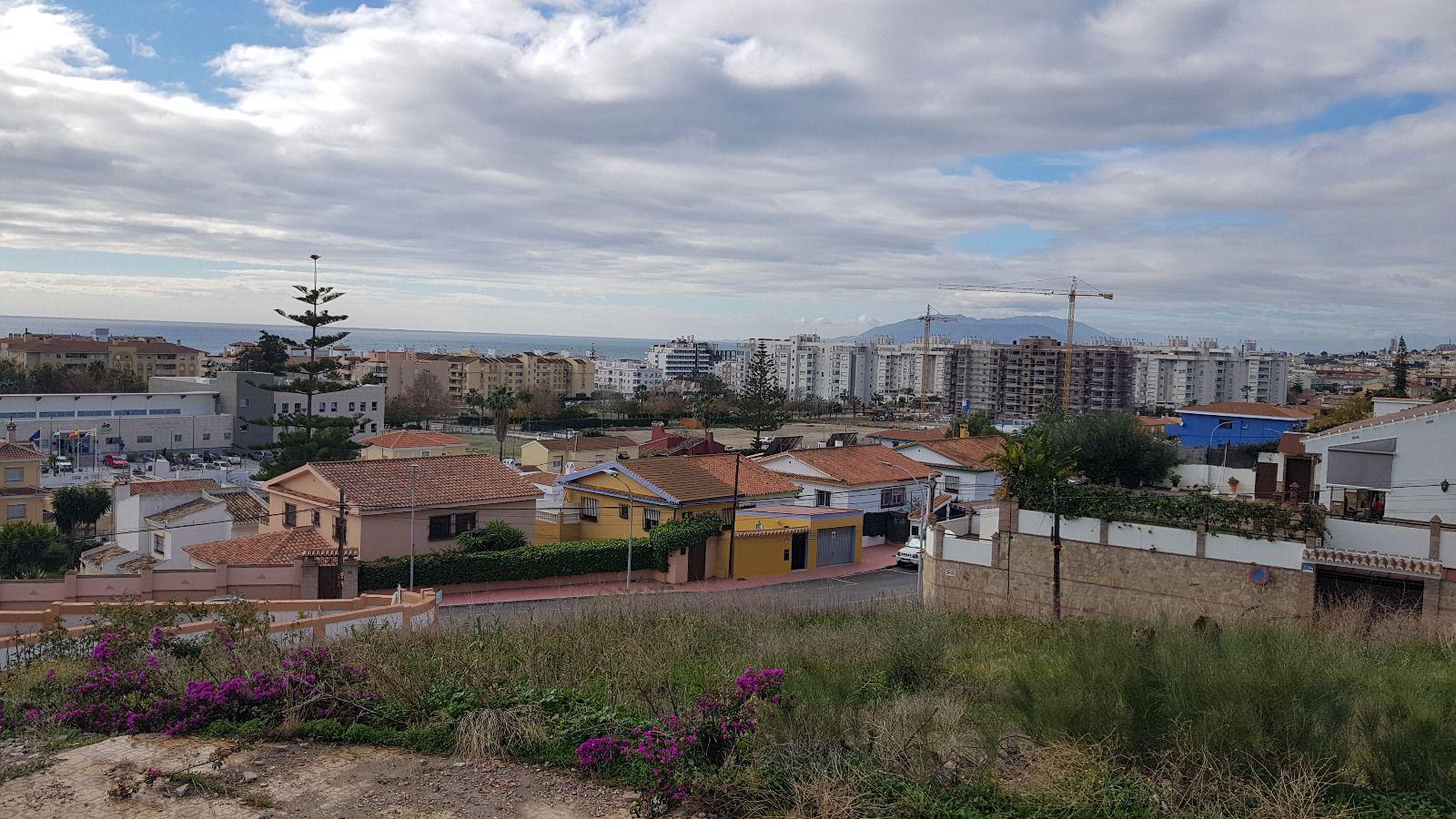 Parcela Comercial en Venta en Calle Clavel - 7