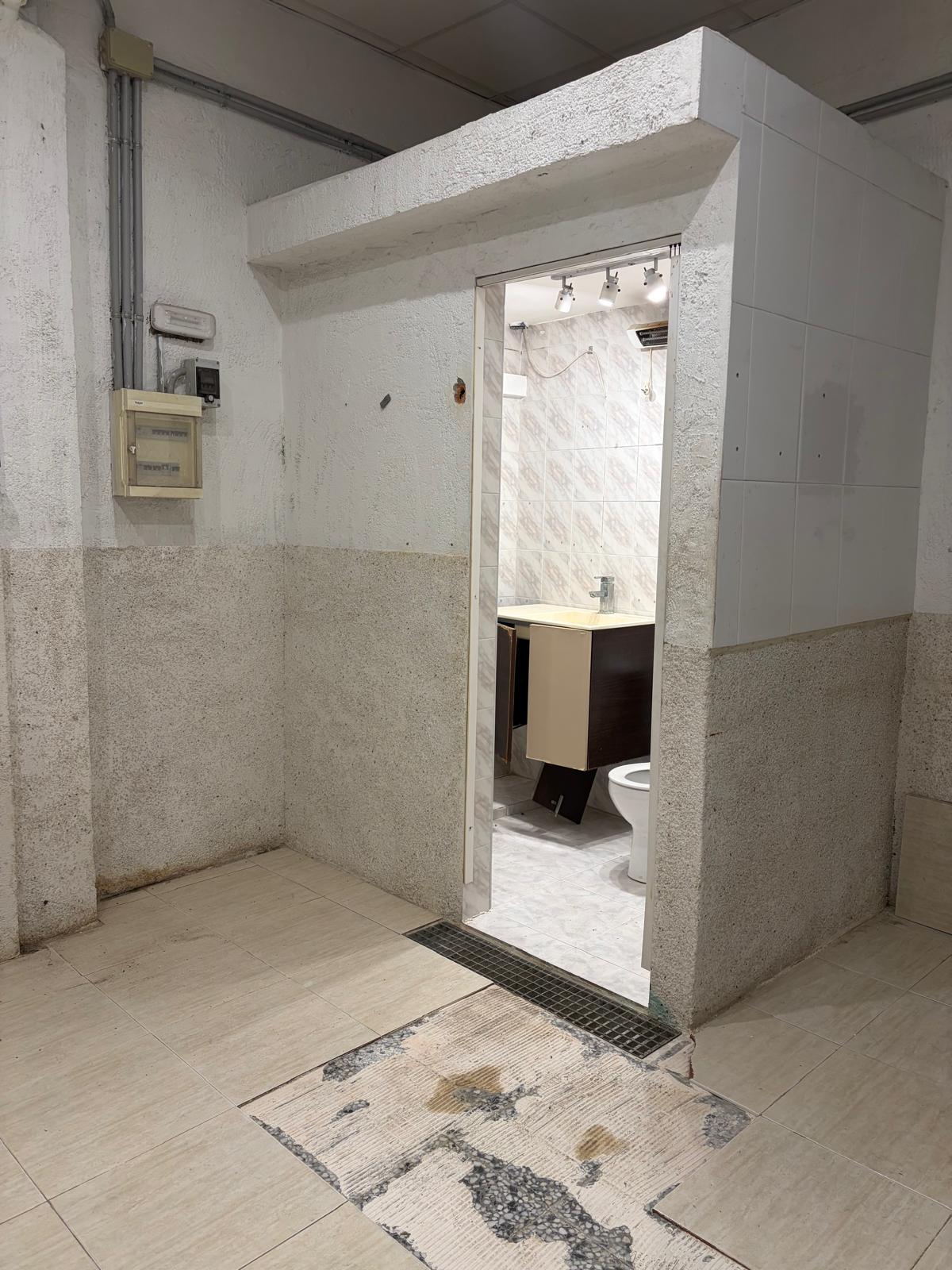 Local en Venta en Carrer de Sant Joan Bosco - 8