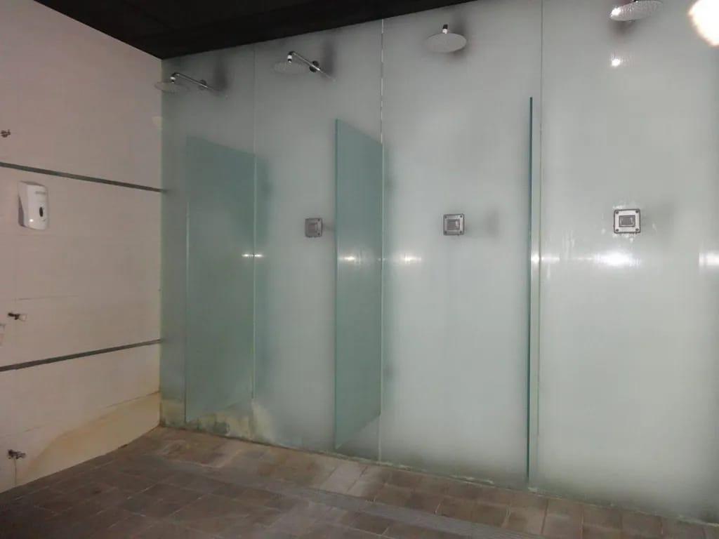 Local en Venta en Carrer Francesc de Vinatea - 4