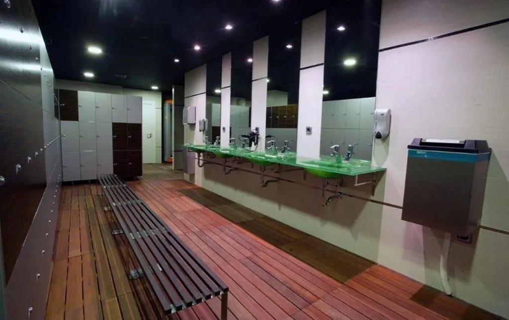 Local en Venta en Carrer Francesc de Vinatea - 3