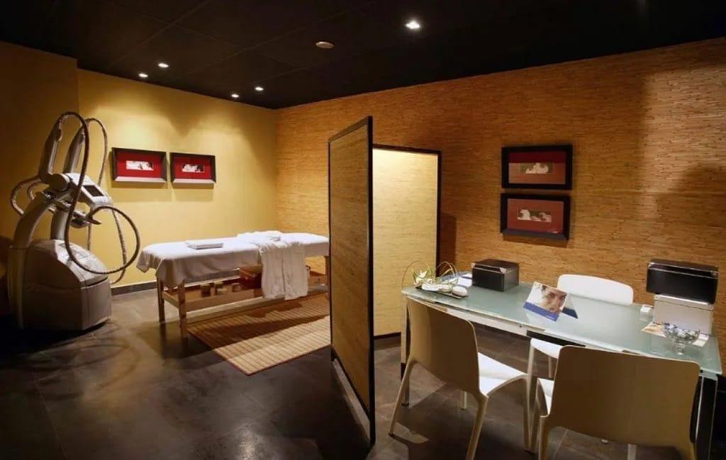 Local en Venta en Carrer Francesc de Vinatea - 19