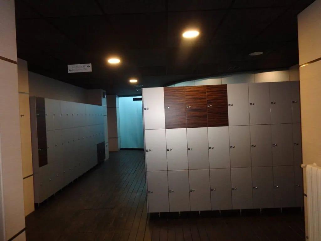 Local en Venta en Carrer Francesc de Vinatea - 12