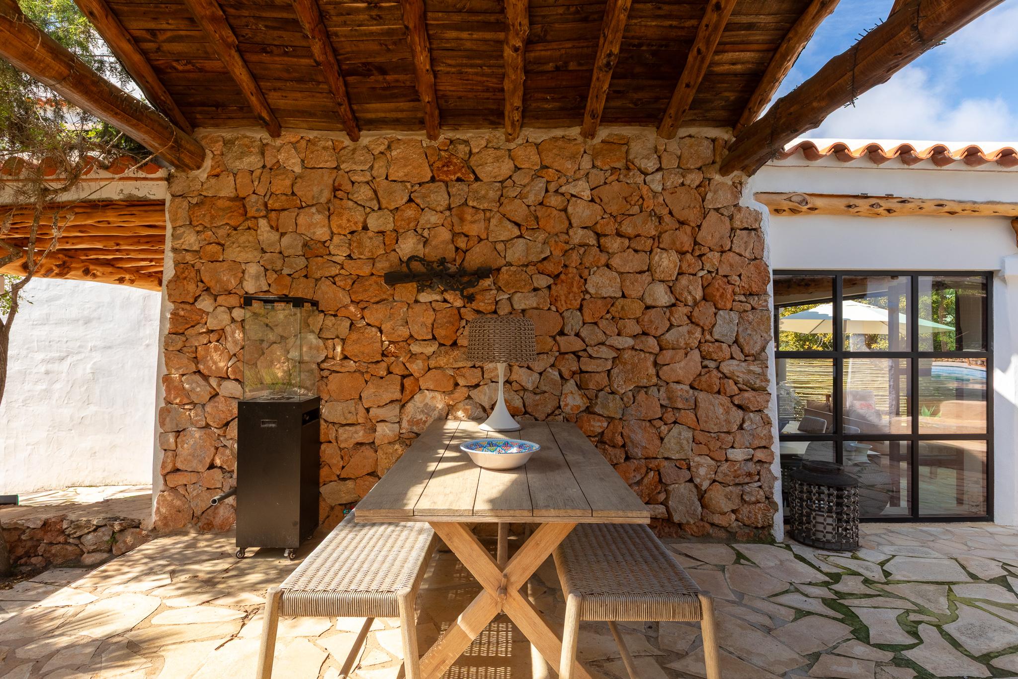 Villa en Venta en Carretera Ei-651 - 13