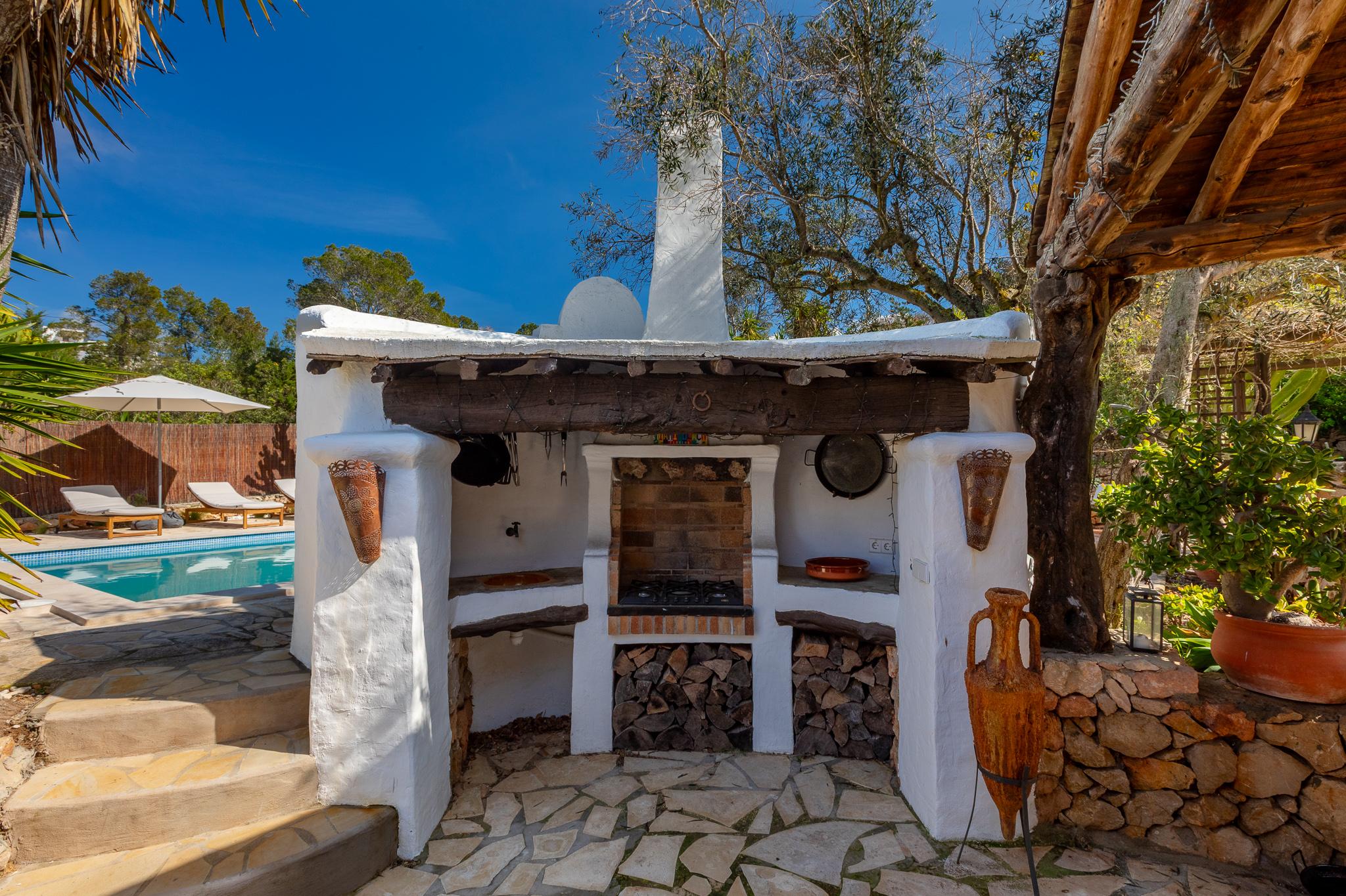 Villa en Venta en Carretera Ei-651 - 11