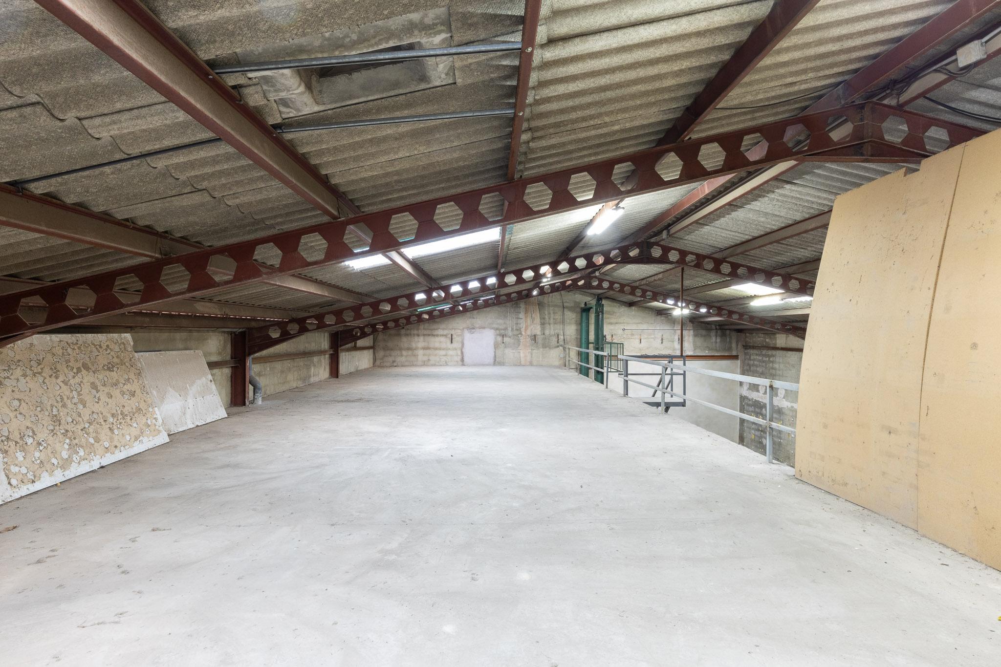 Local en Alquiler en Carrer del Duc de Llíria - 5