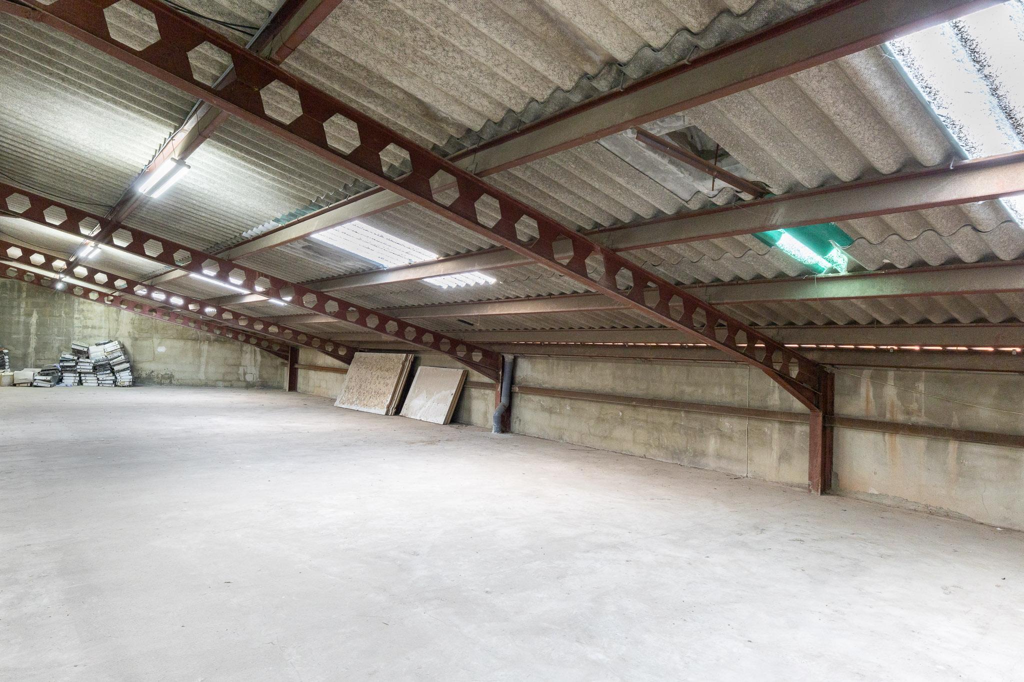 Local en Alquiler en Carrer del Duc de Llíria - 11