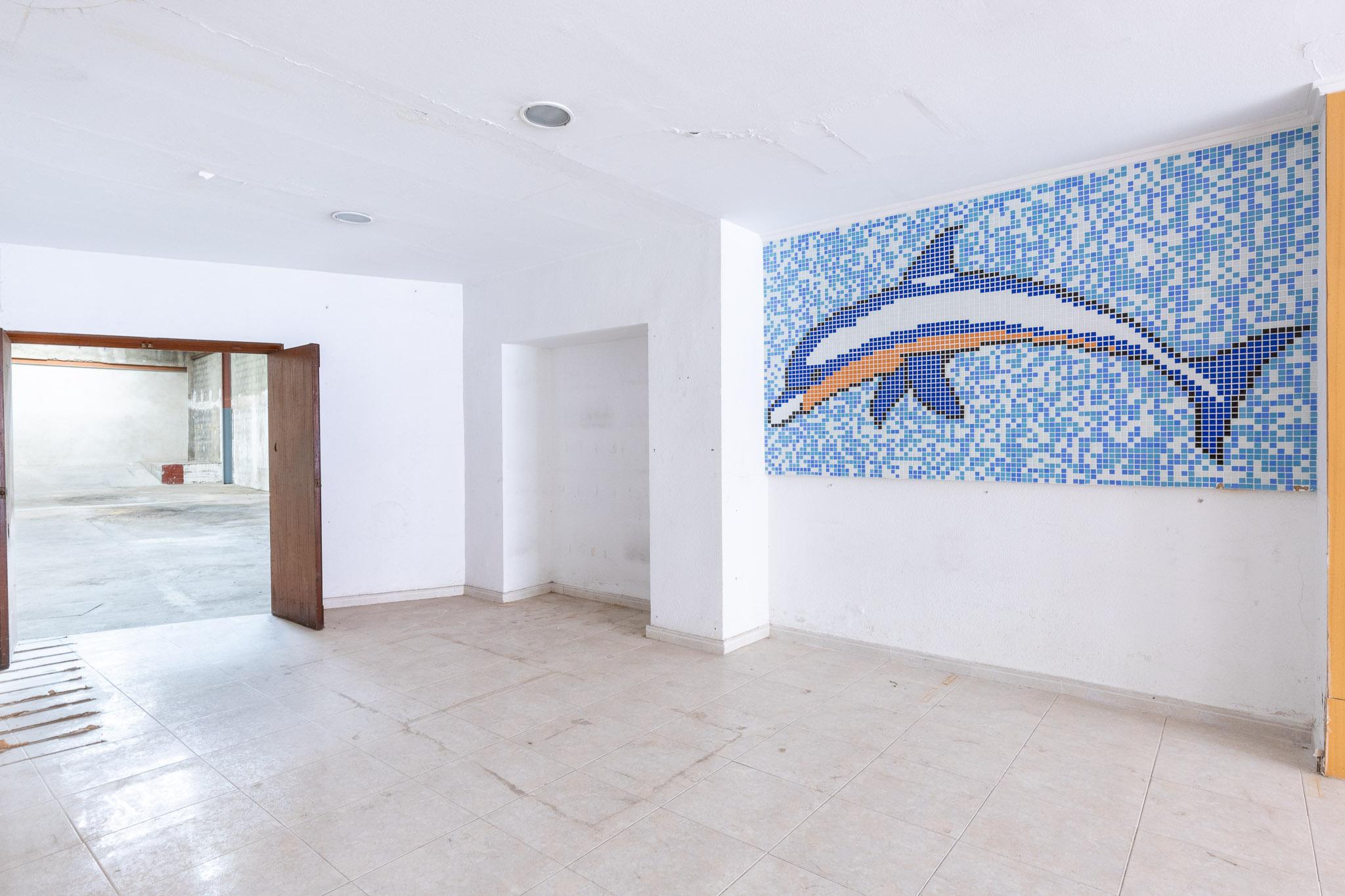 Local en Alquiler en Carrer del Duc de Llíria - 17