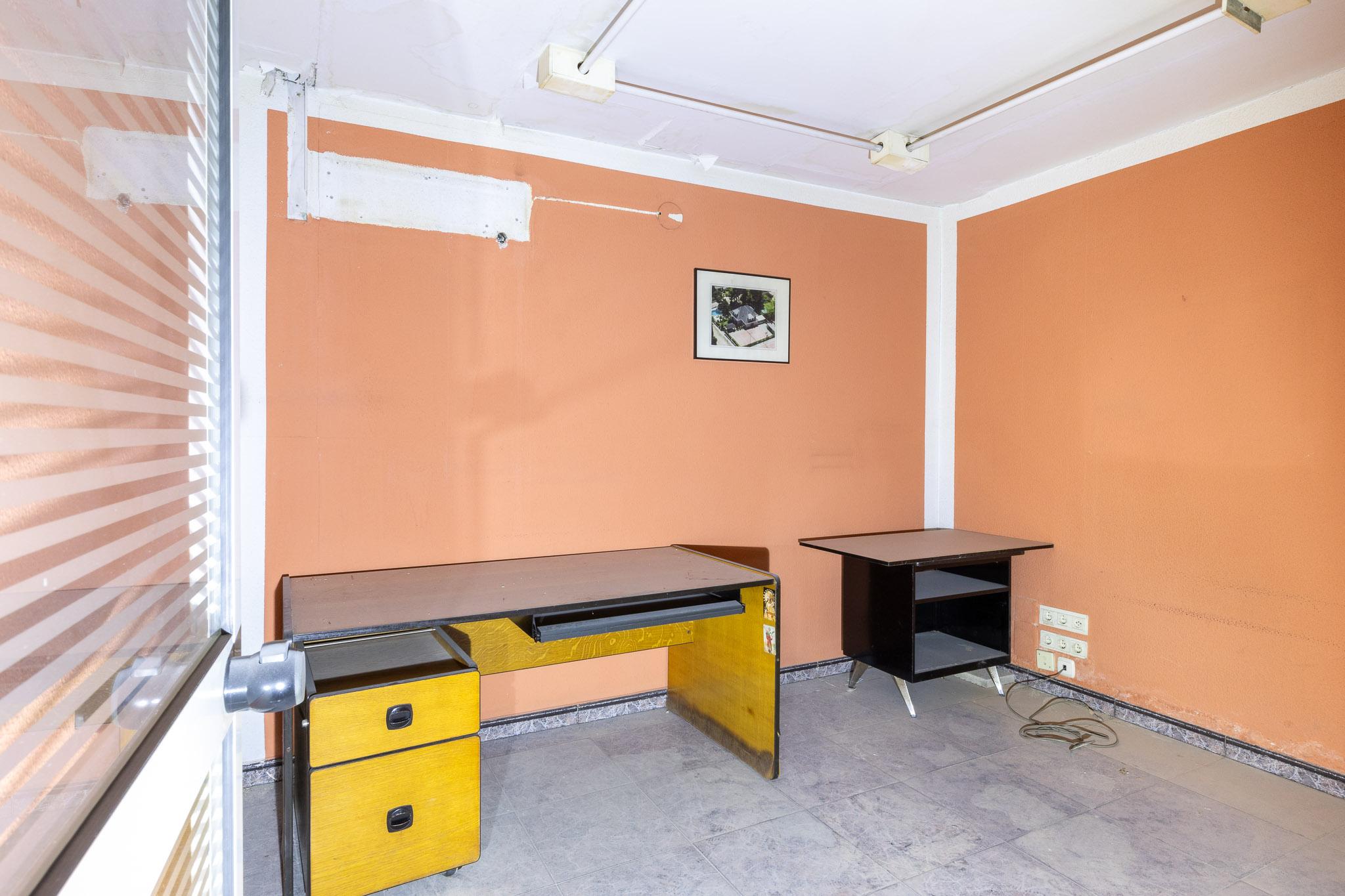 Local en Alquiler en Carrer del Duc de Llíria - 32