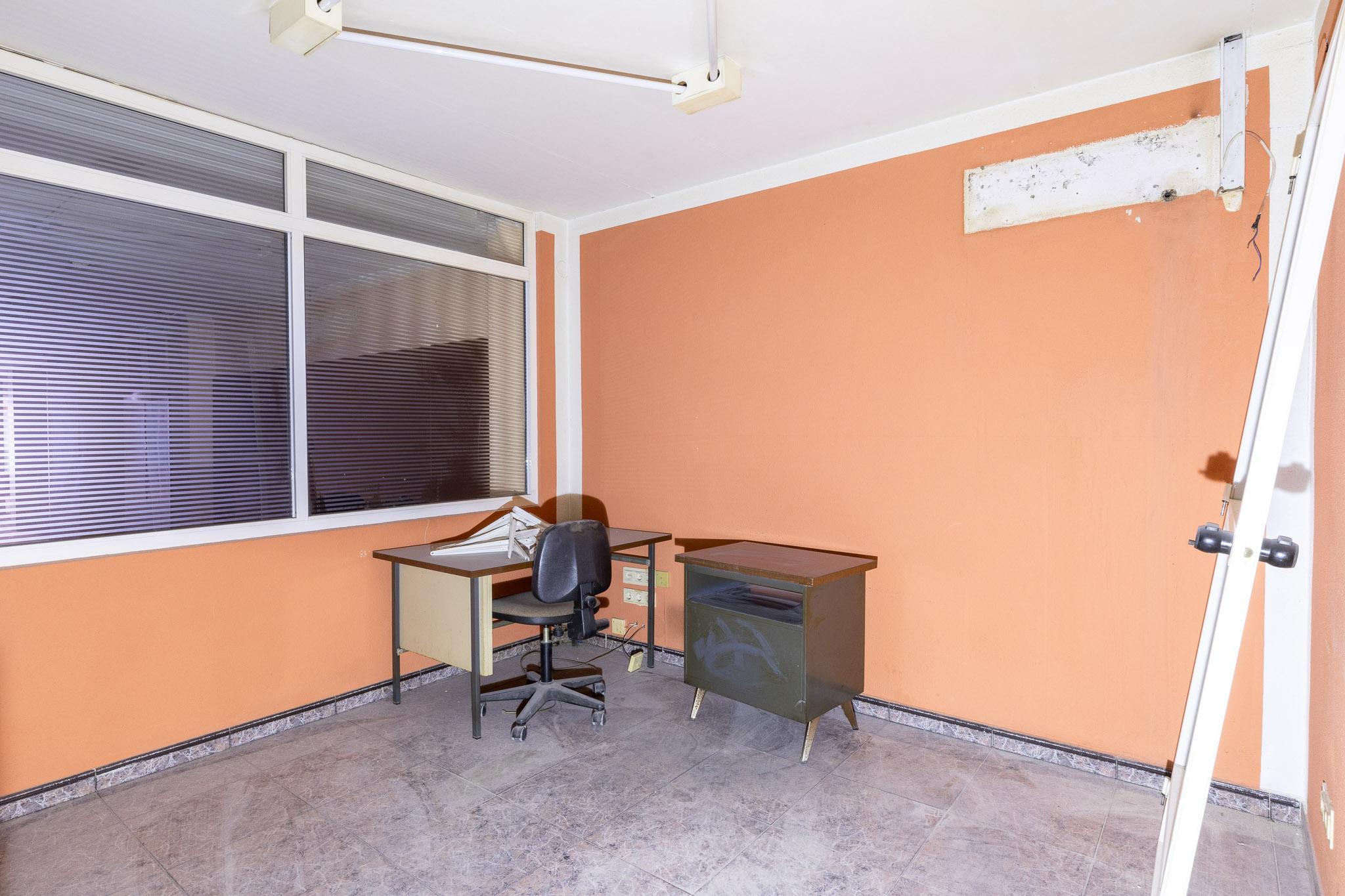 Local en Alquiler en Carrer del Duc de Llíria - 45