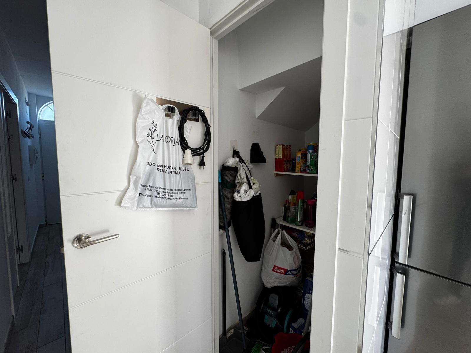 Casa Adosada en Venta en Sevilla Provincia - 28