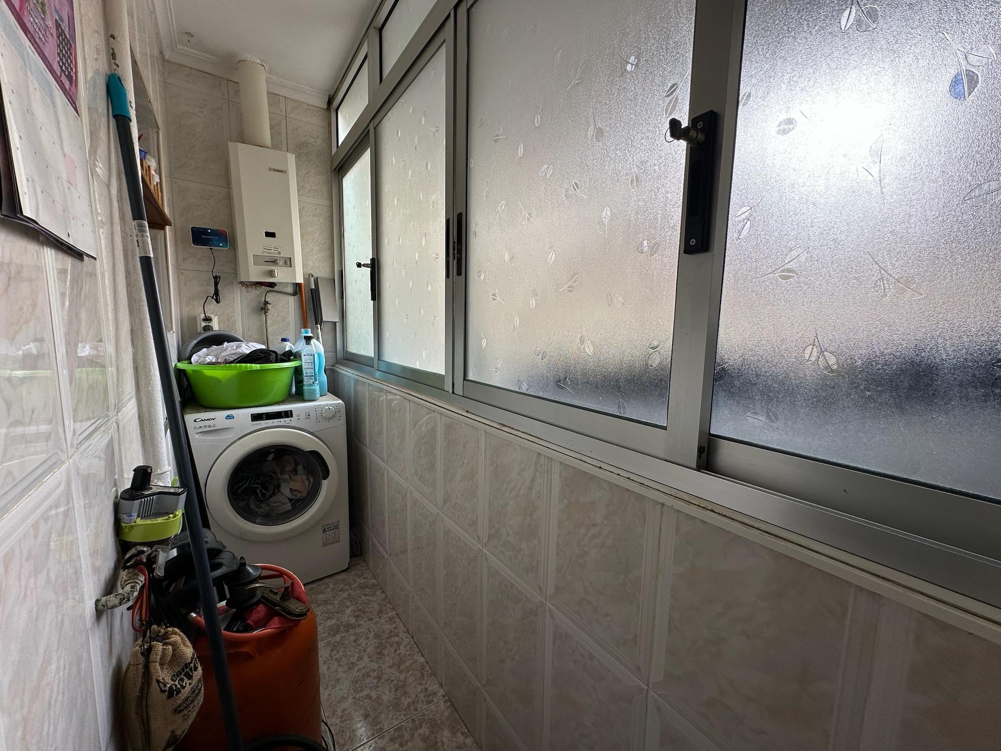 Piso en Venta - Calle Villa de Chiva - 17