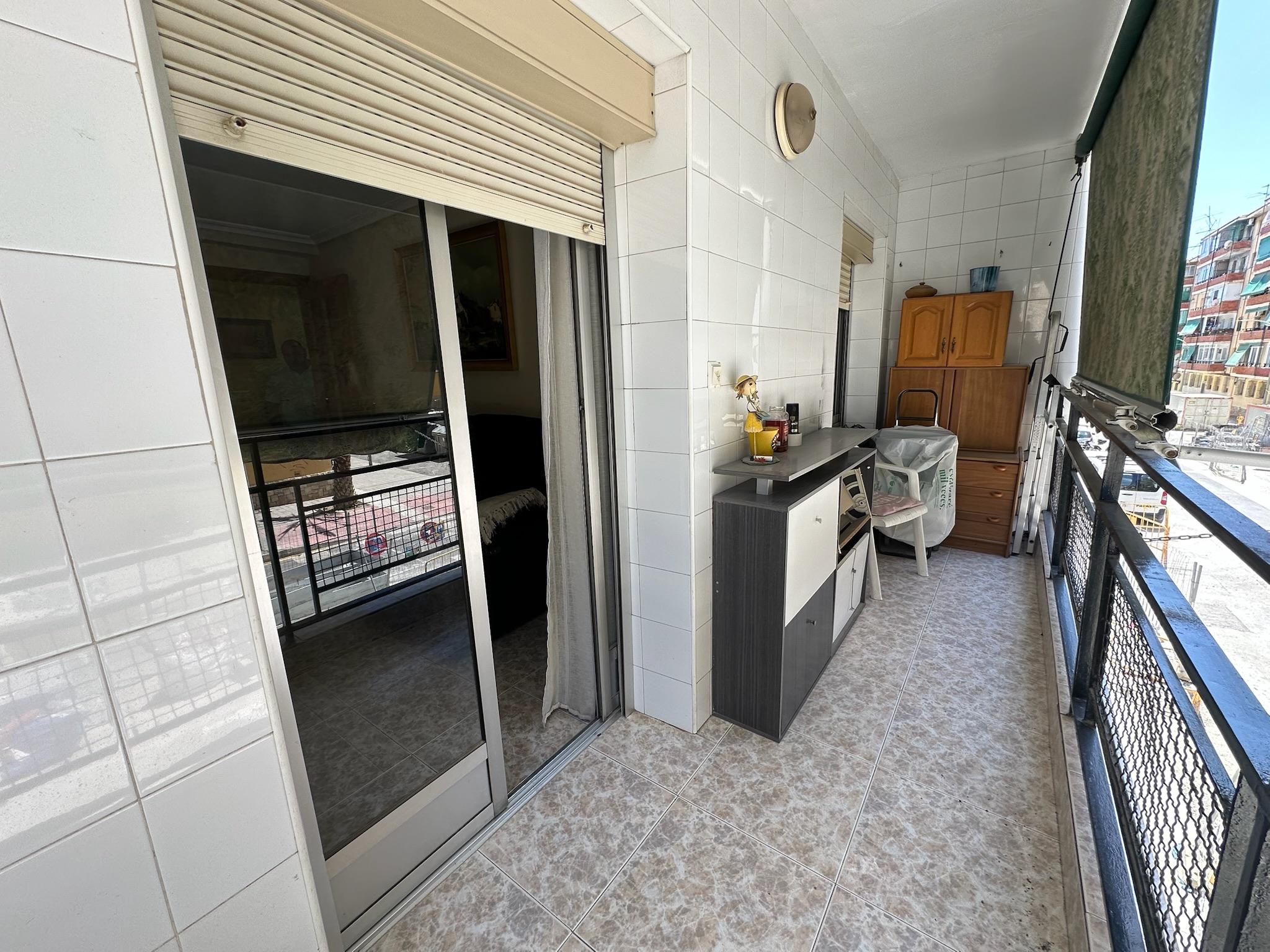 Piso en Venta - Calle Villa de Chiva - 16