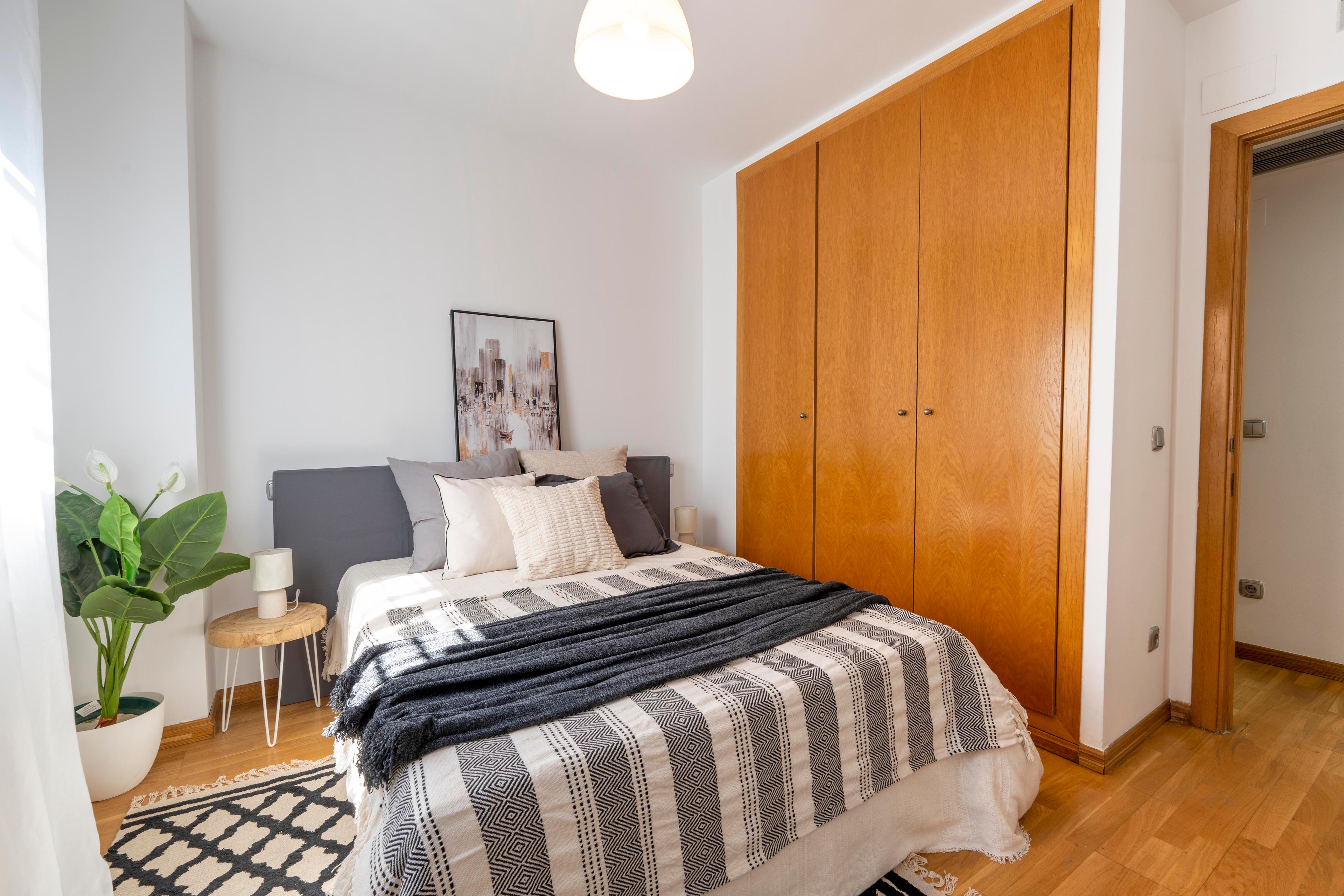 Piso en Venta - C. de Rufino Blanco - 11