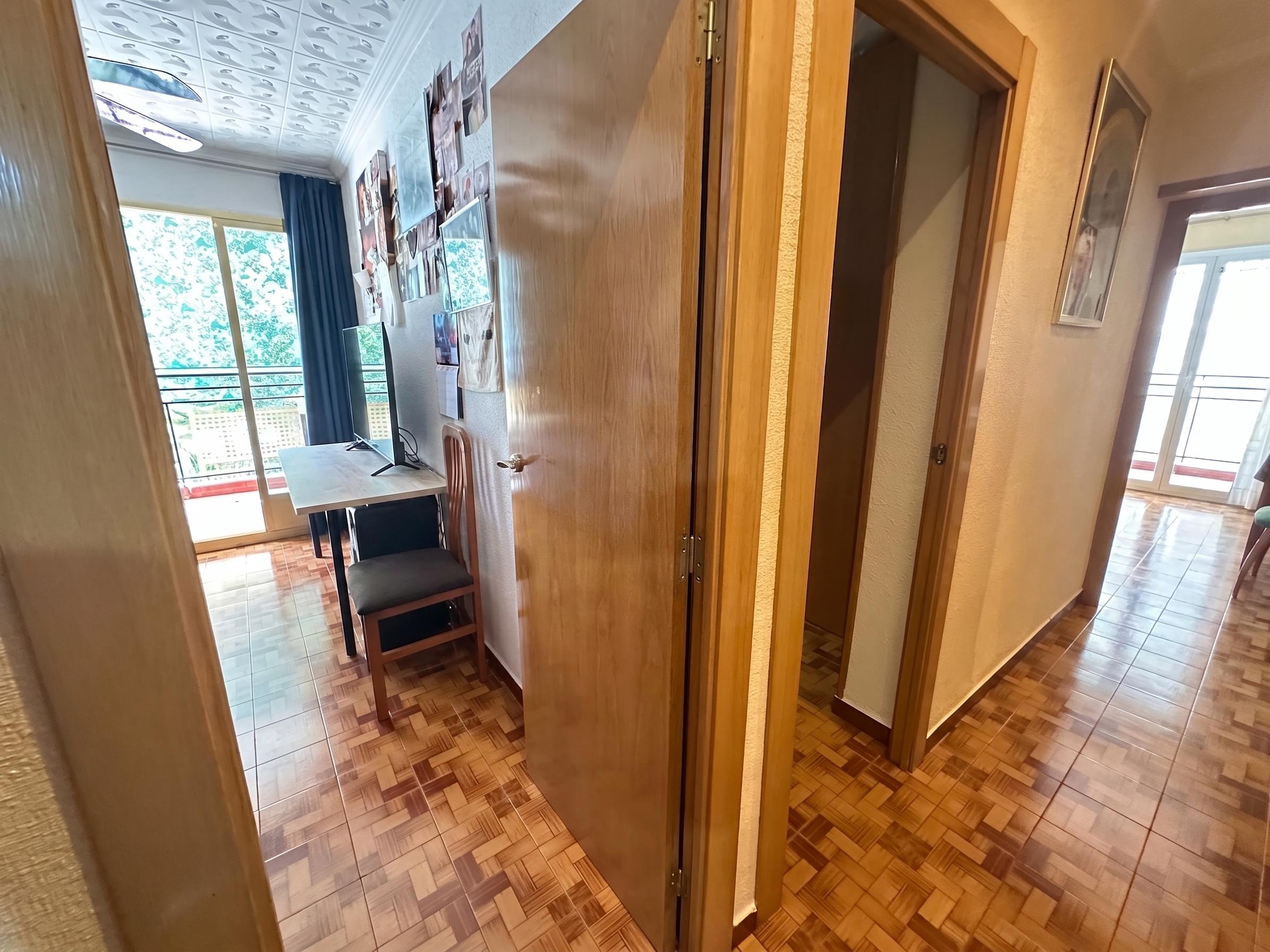 Piso en Venta en Calle Villa de Chiva - 11