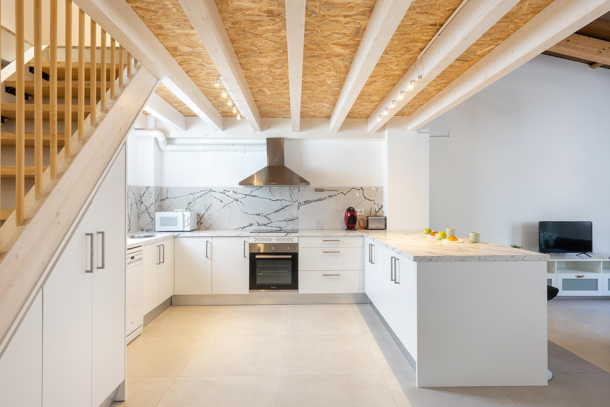 Piso en Alquiler - Calle de Josep Esteve - 6