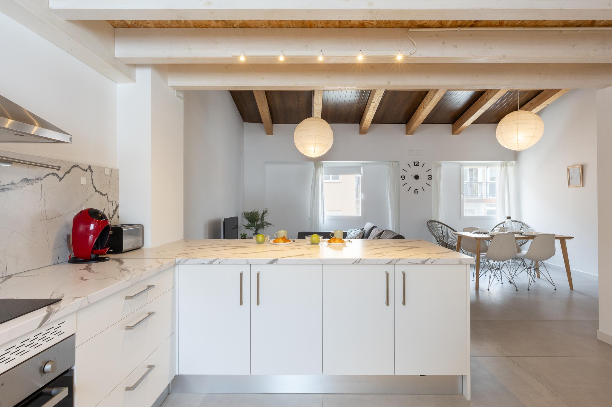 Piso en Alquiler - Calle de Josep Esteve - 5