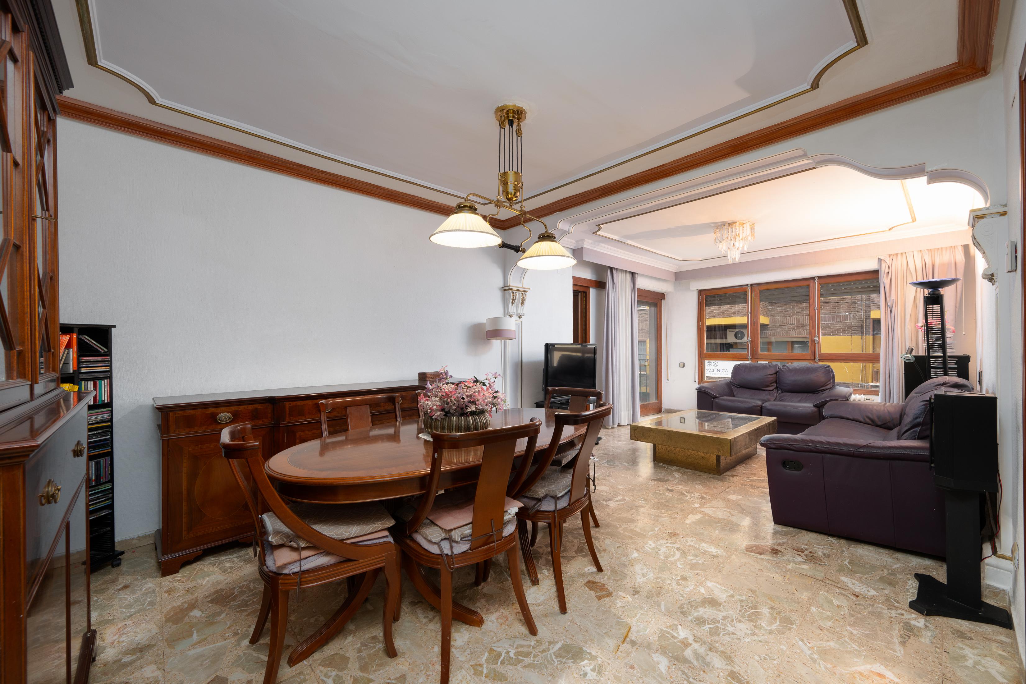 Piso en Venta en Carrer Nou d'Octubre - 3