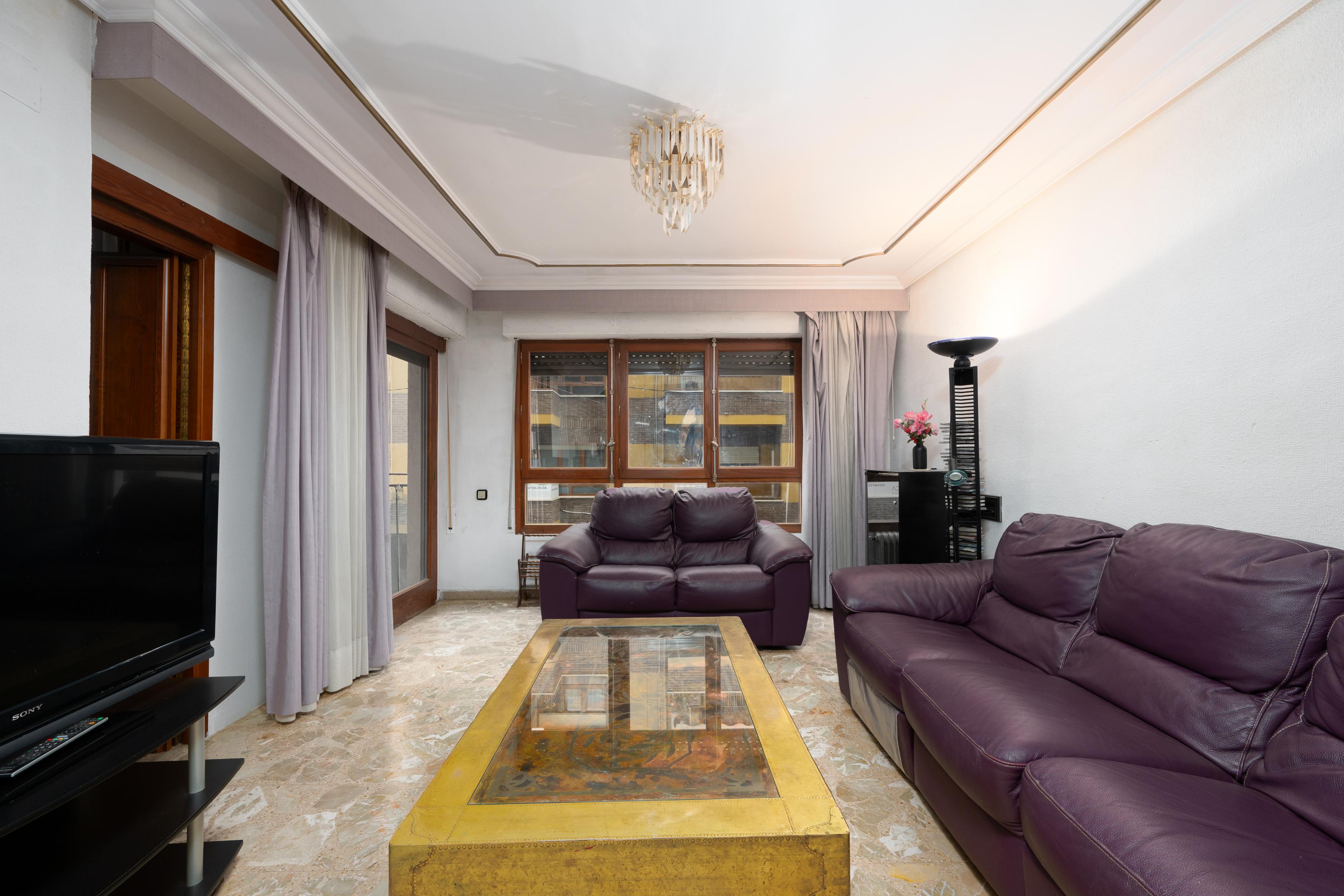 Piso en Venta en Carrer Nou d'Octubre - 7