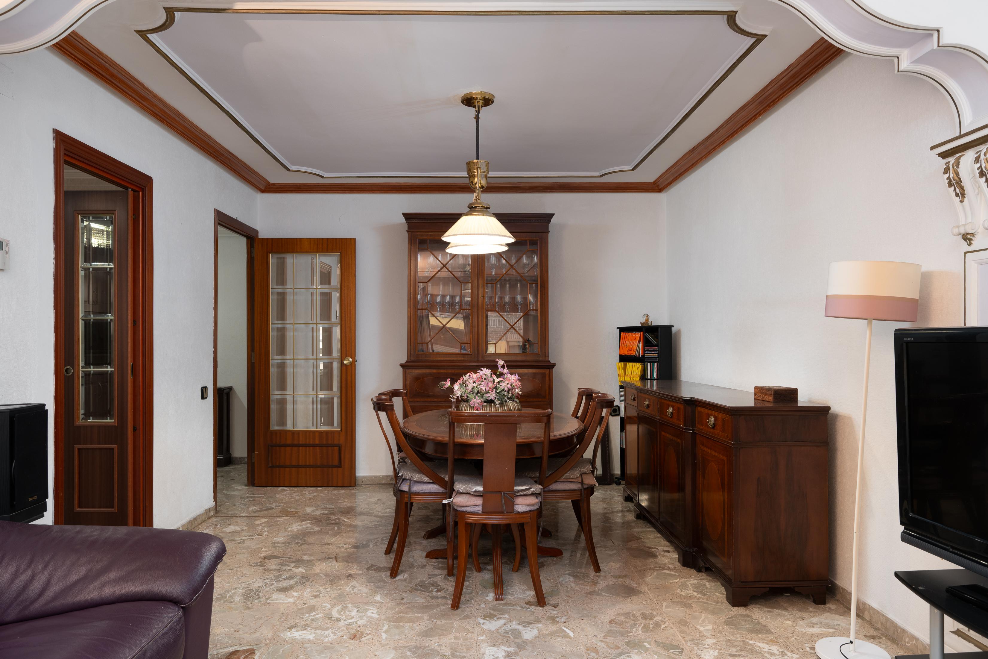 Piso en Venta en Carrer Nou d'Octubre - 5