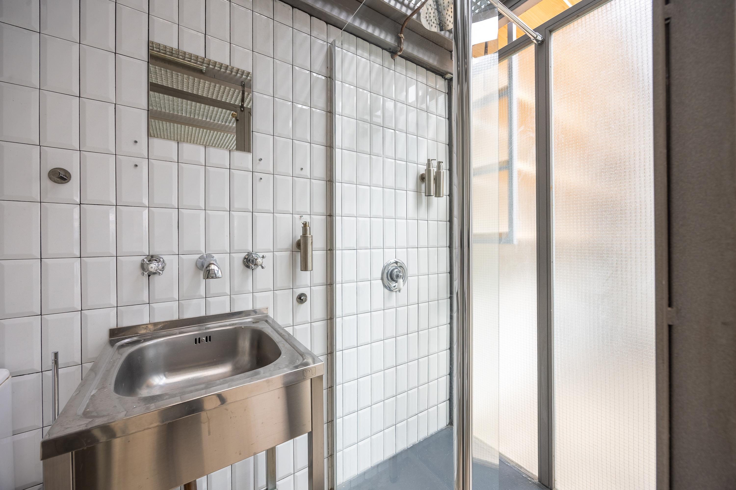 Local en Venta en Calle de Feijóo - 11