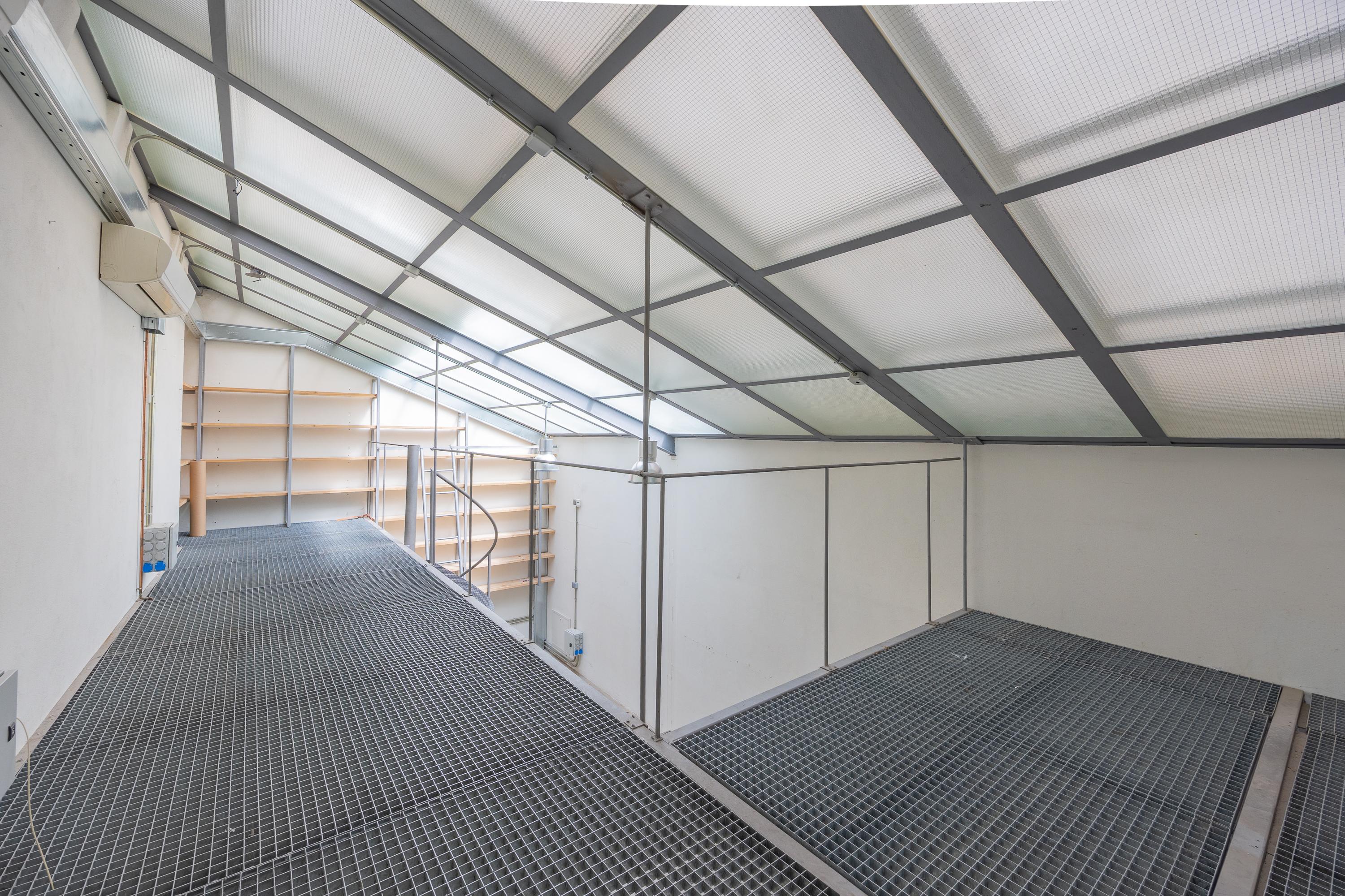 Local en Venta en Calle de Feijóo - 7