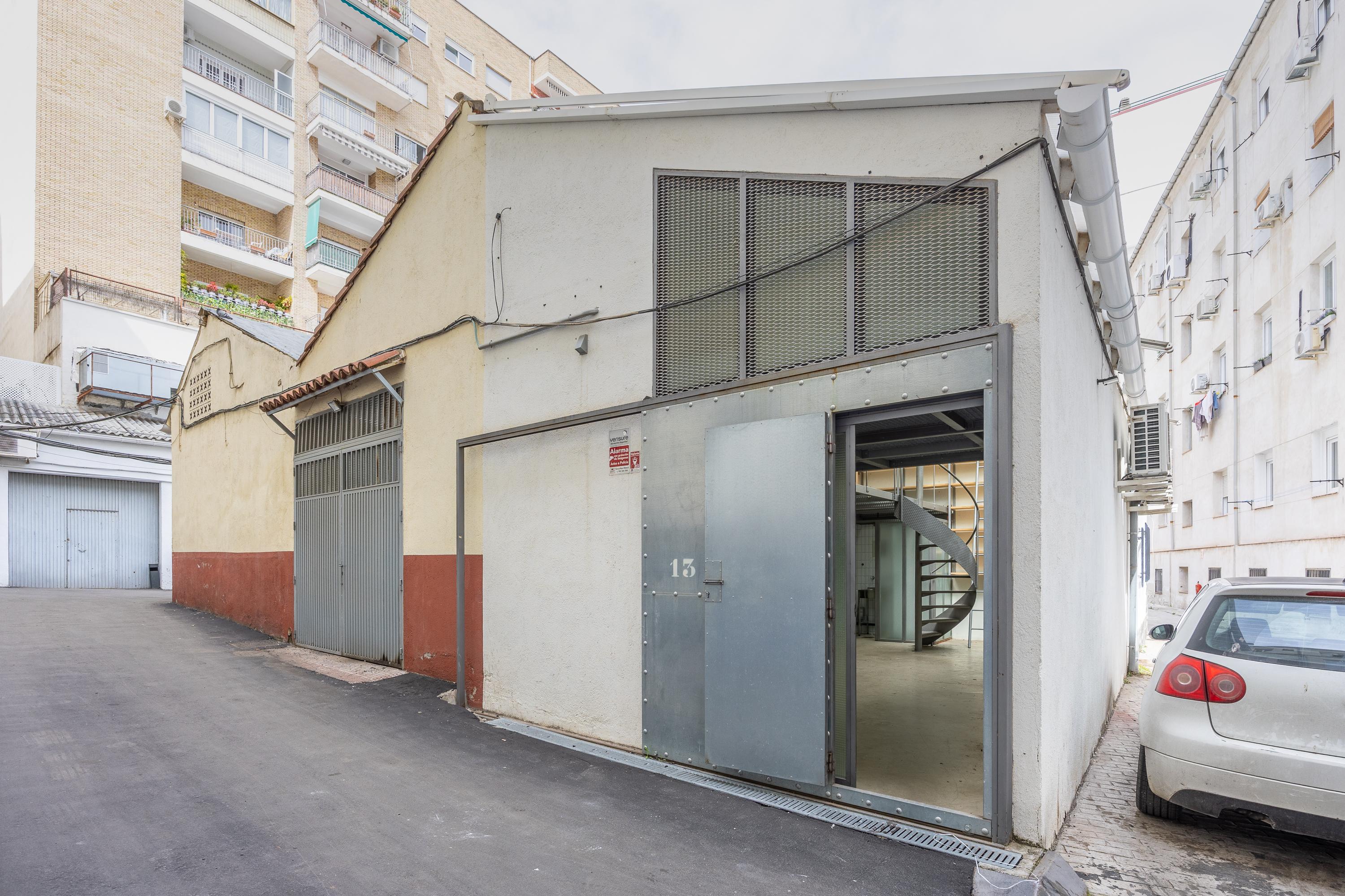 Local en Venta en Calle de Feijóo - 16