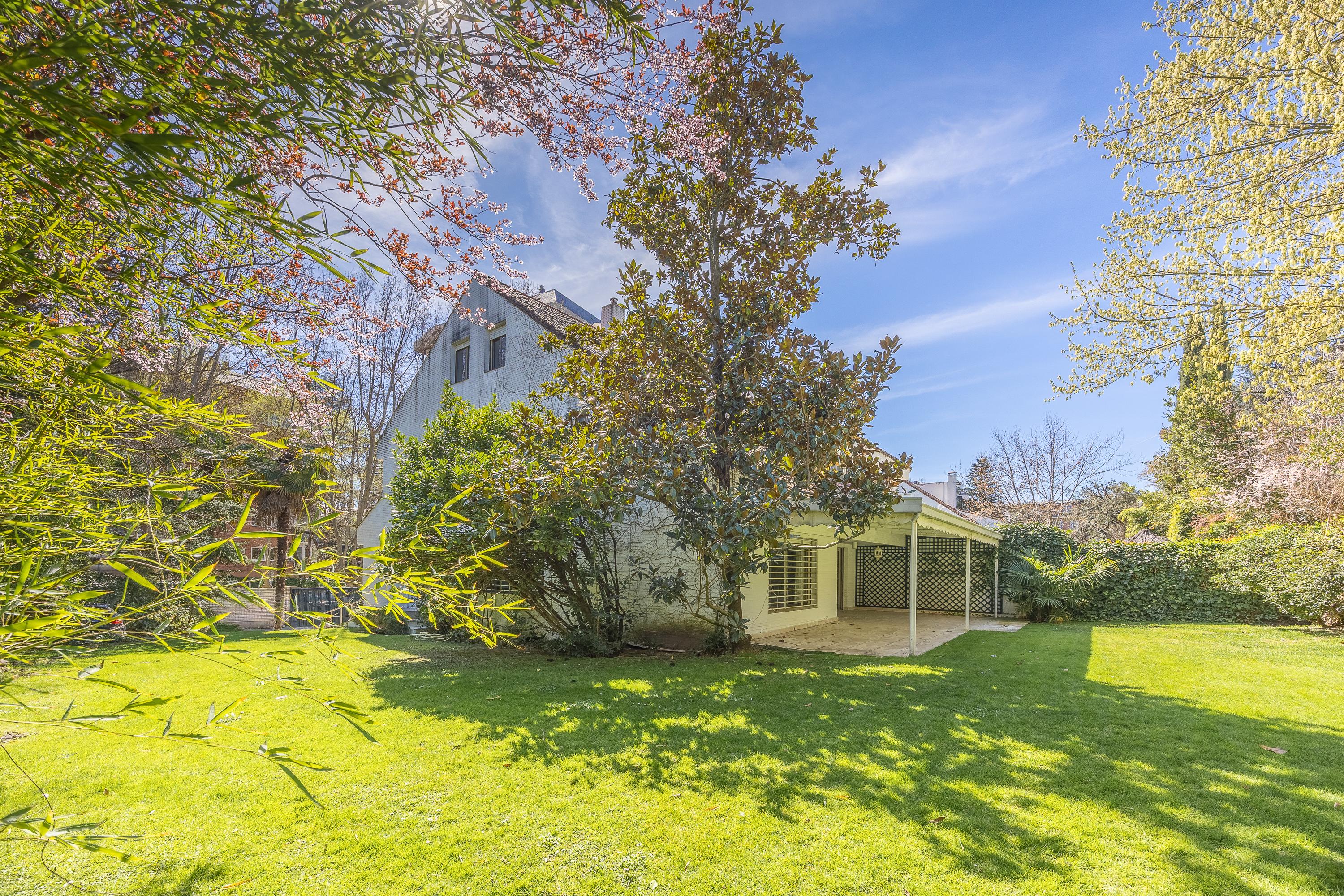 Semi-Detached Townhouse en Venta en C. de Fresnedillas - 18