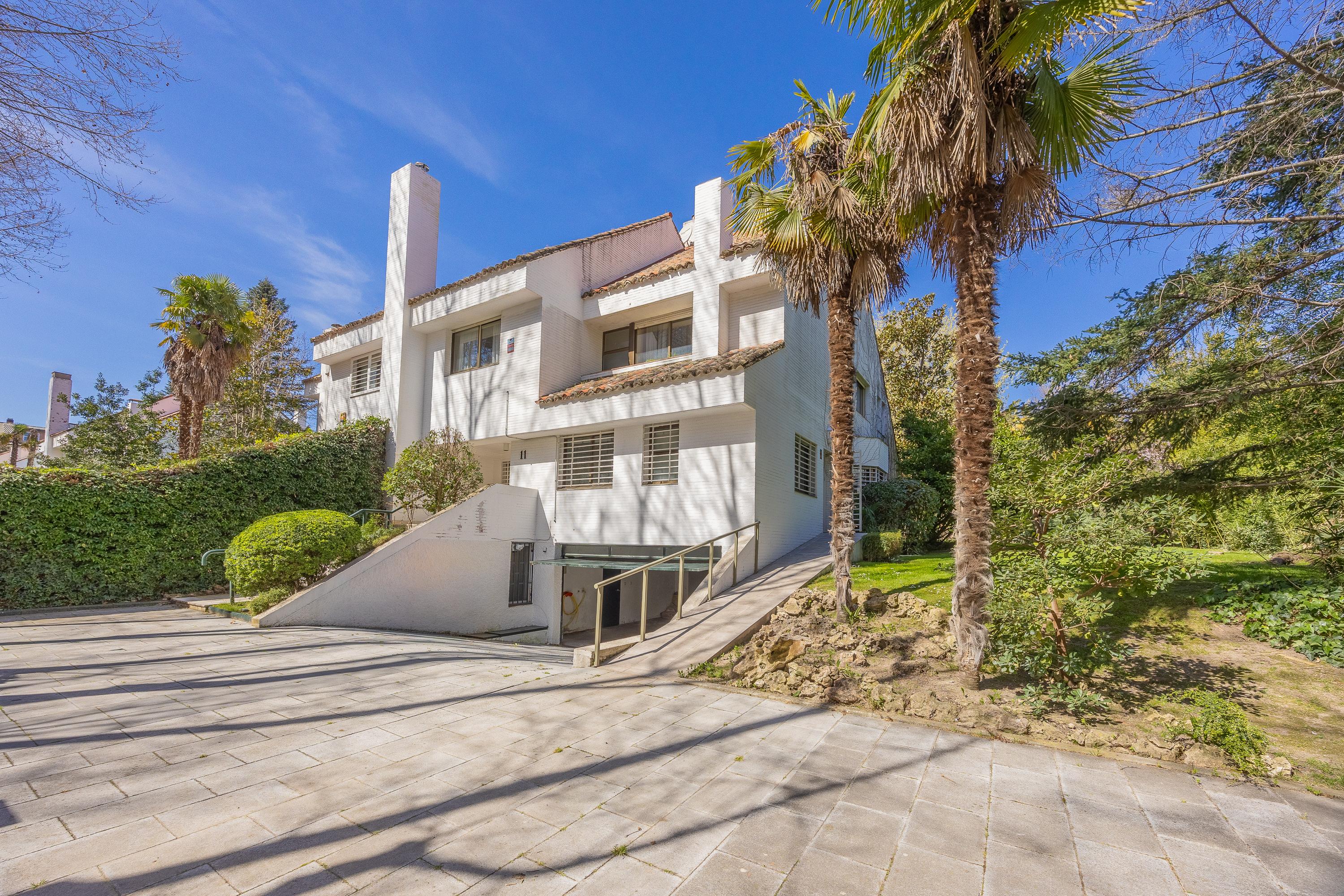 Semi-Detached Townhouse en Venta en C. de Fresnedillas - 17