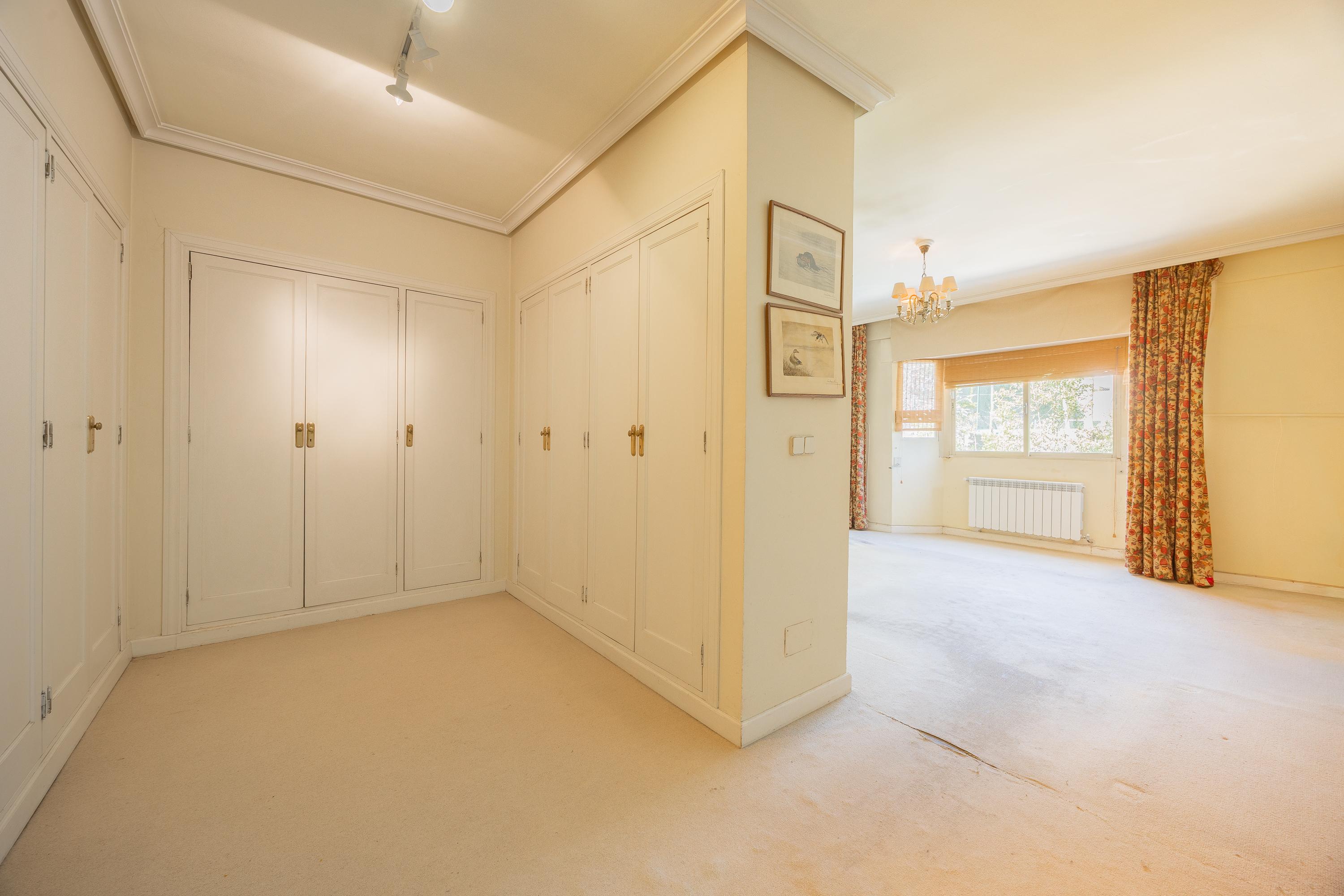 Semi-Detached Townhouse en Venta en C. de Fresnedillas - 12