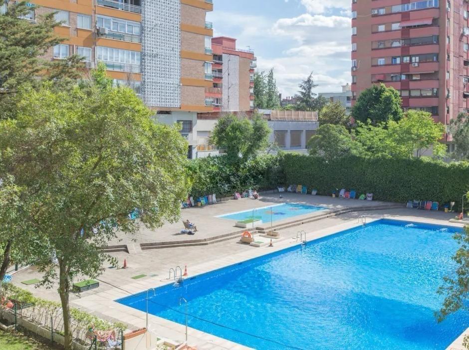 Piso en Venta en C. de Torrelaguna - 1