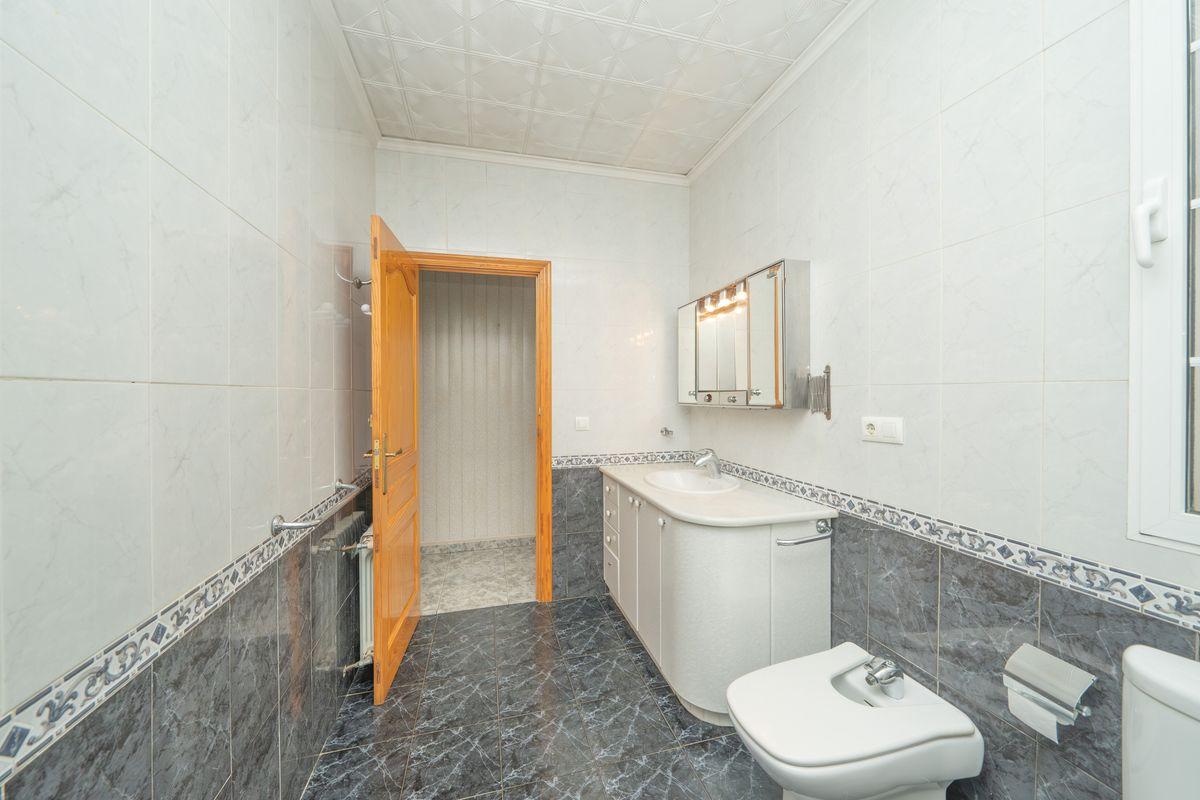https://docs-cdn.huspy.net/01KQC815YBG6976WET51TXB100