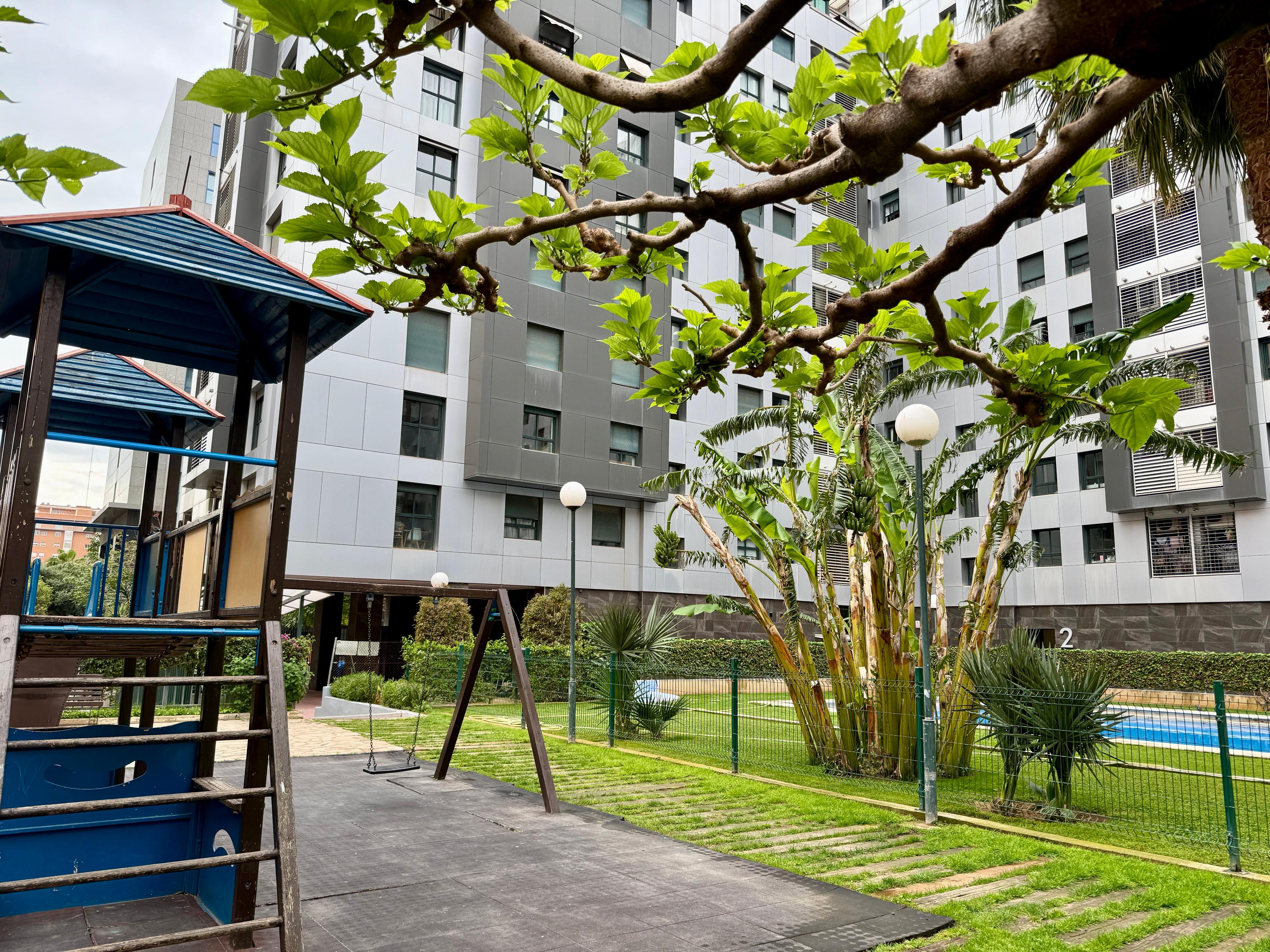 Piso en Alquiler en Carrer de Trafalgar - 21