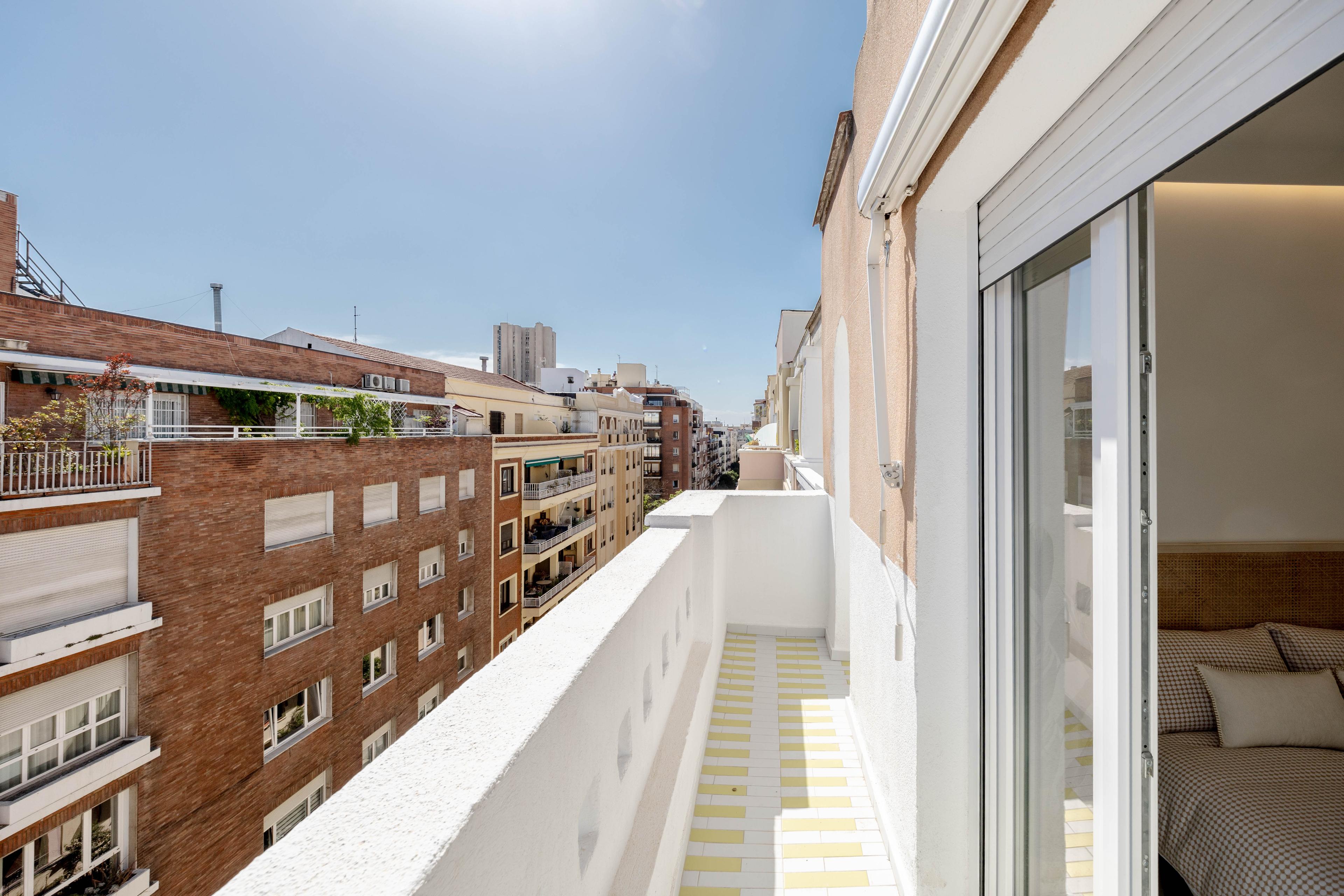 Piso en Venta en C. del Duque de Sesto - 28